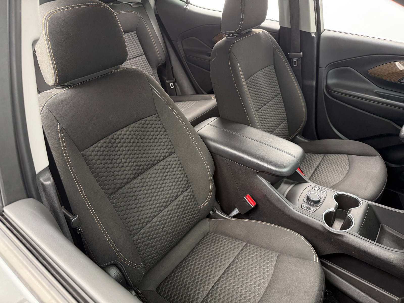 Thumbnail: 2018 GMC Terrain - 2