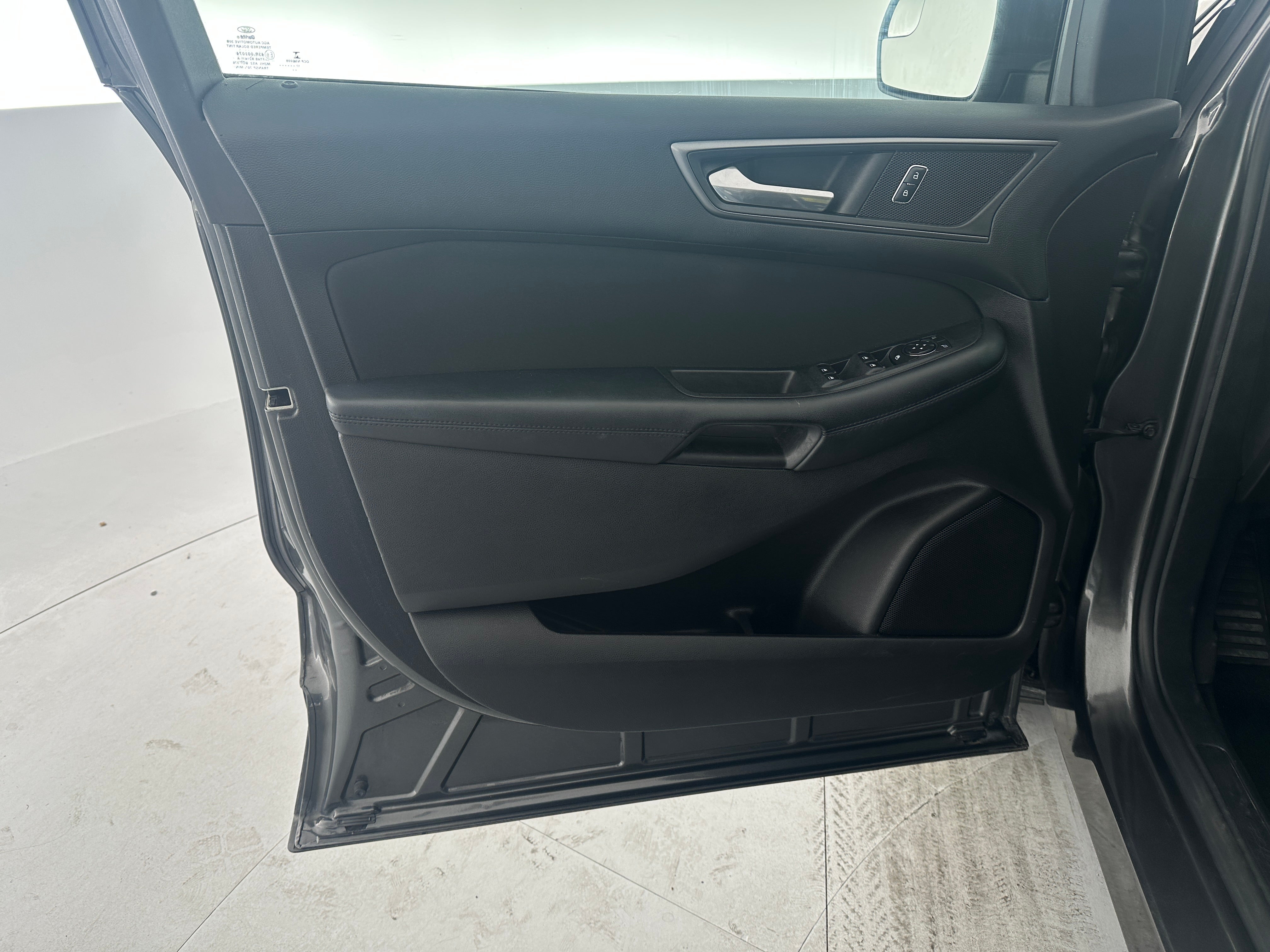 2017 Ford Edge