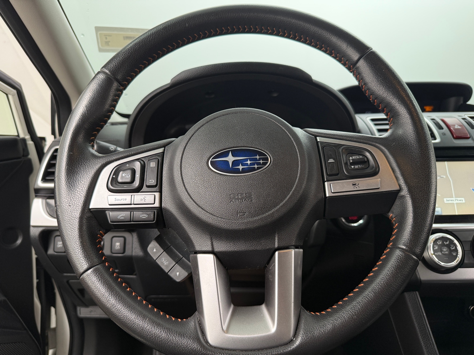 Thumbnail: 2017 Subaru Crosstrek - 4