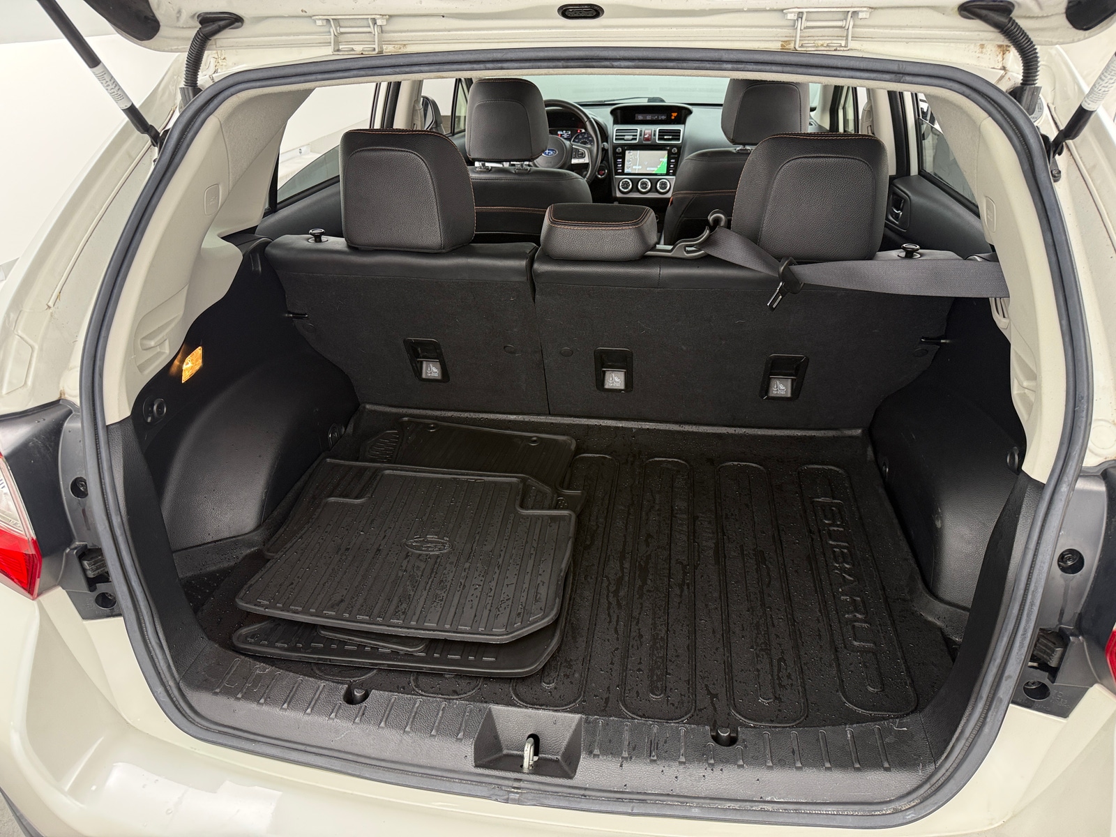 Thumbnail: 2017 Subaru Crosstrek - 6