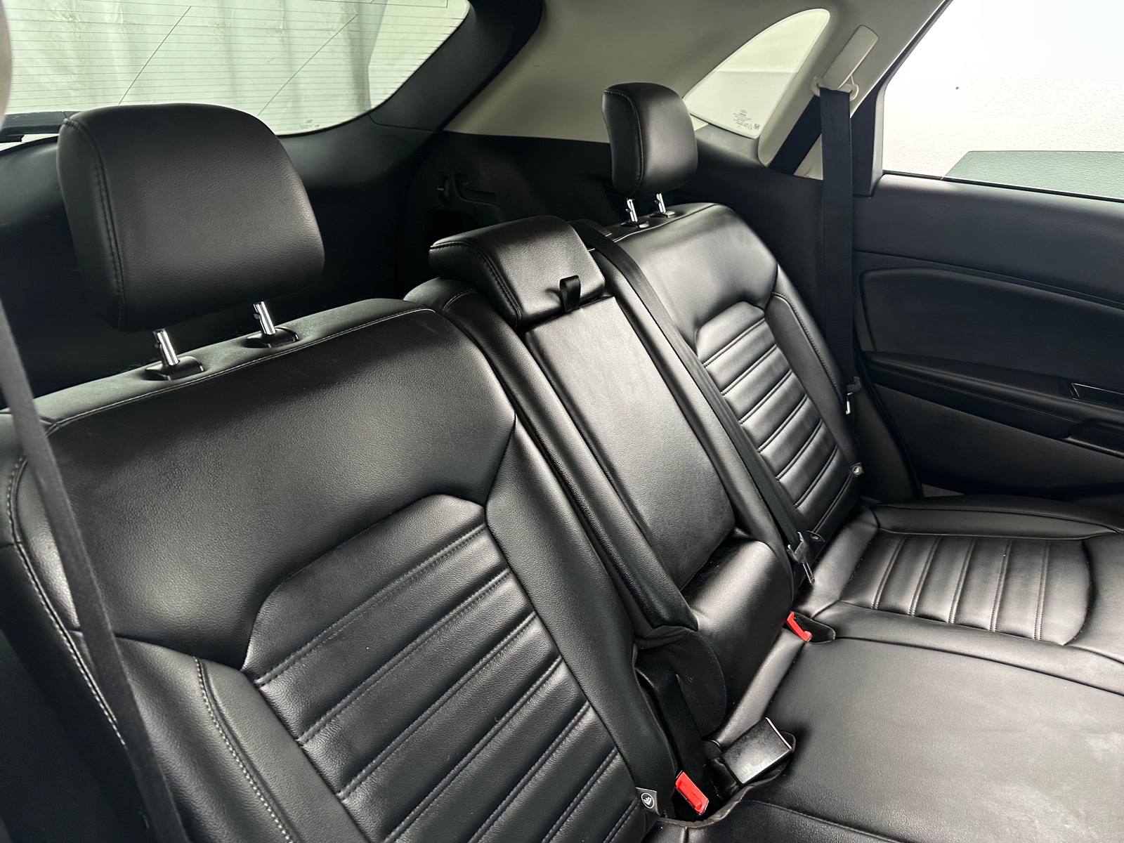 Thumbnail: 2019 Ford Edge - 6