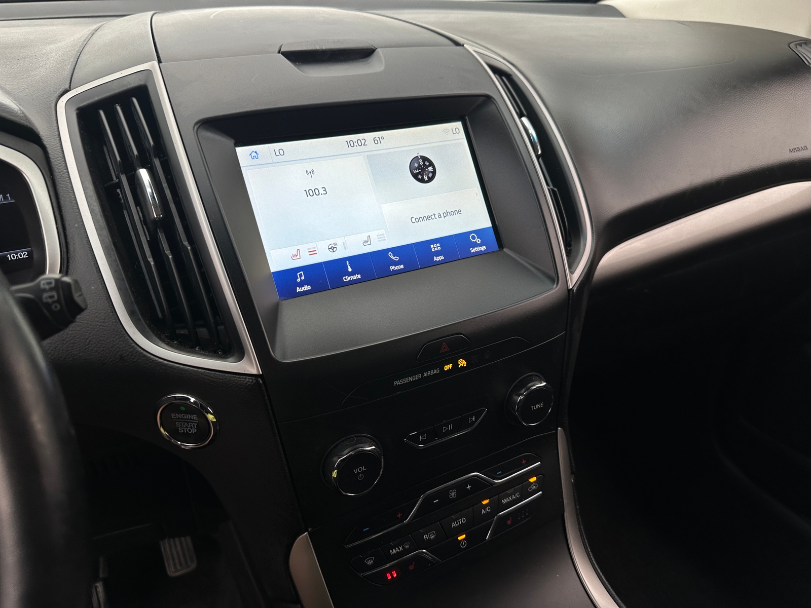Thumbnail: 2019 Ford Edge - 4