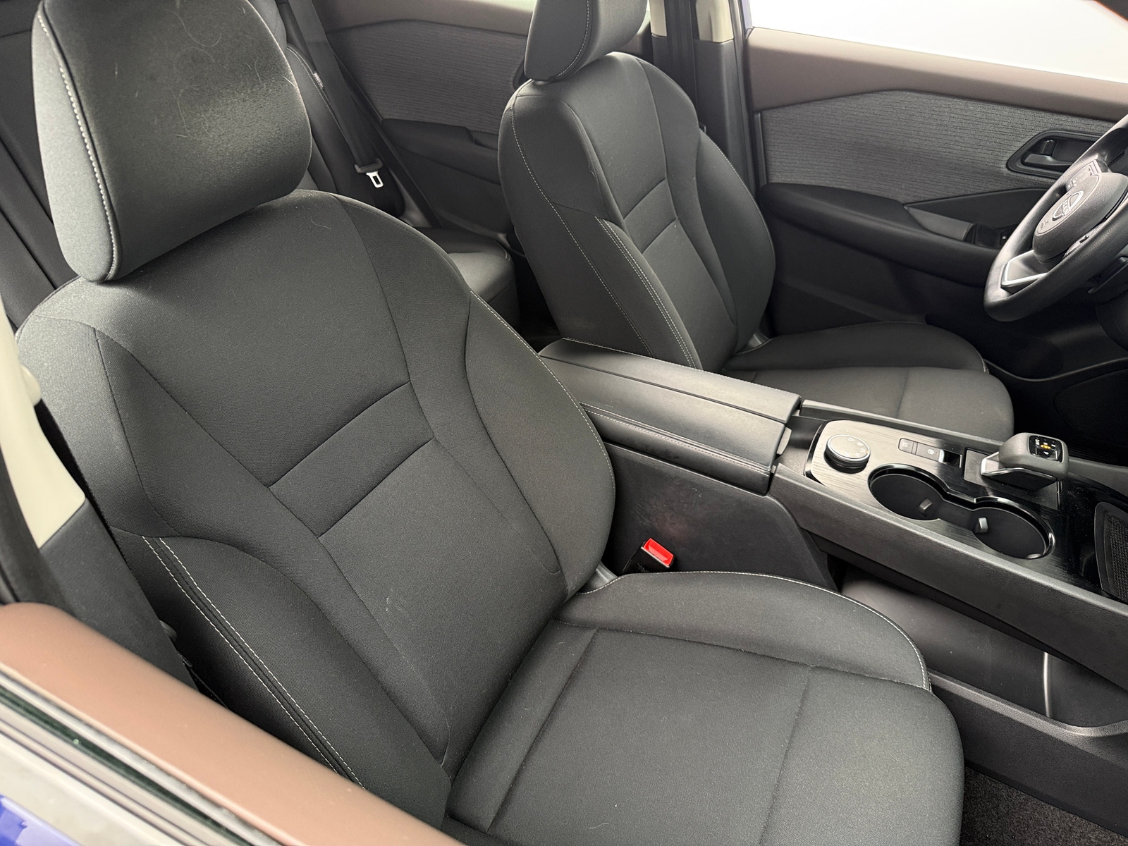 Thumbnail: 2023 Nissan Rogue - 2