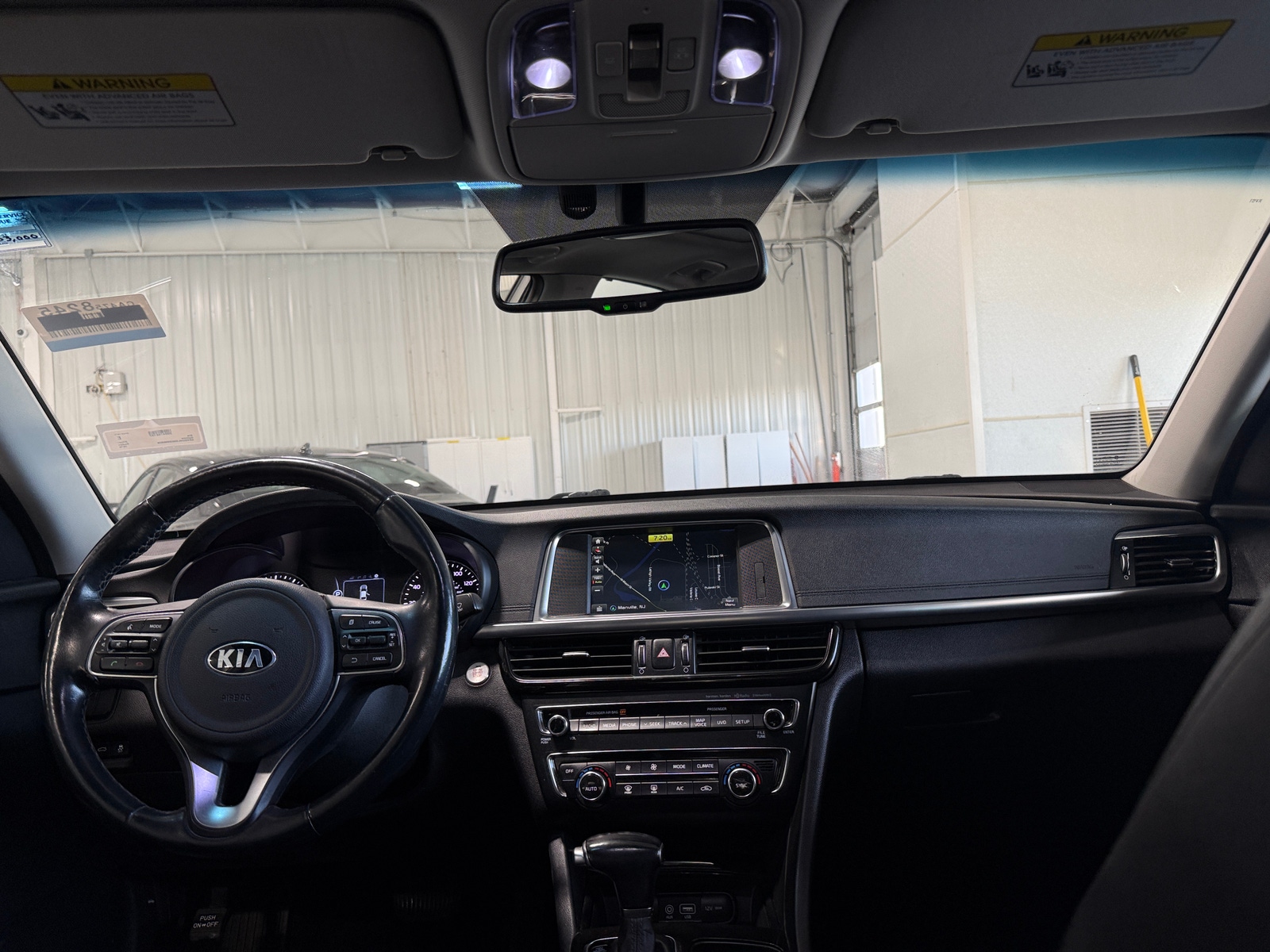 Thumbnail: 2016 Kia Optima - 2