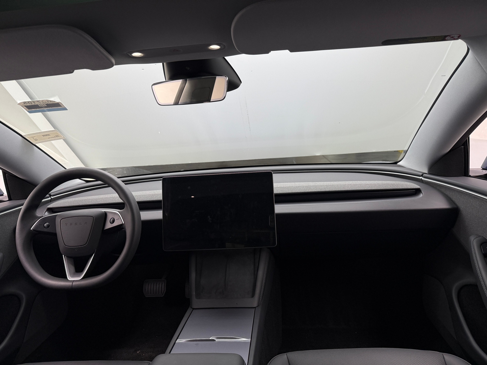 Thumbnail: 2025 Tesla Model 3 - 2
