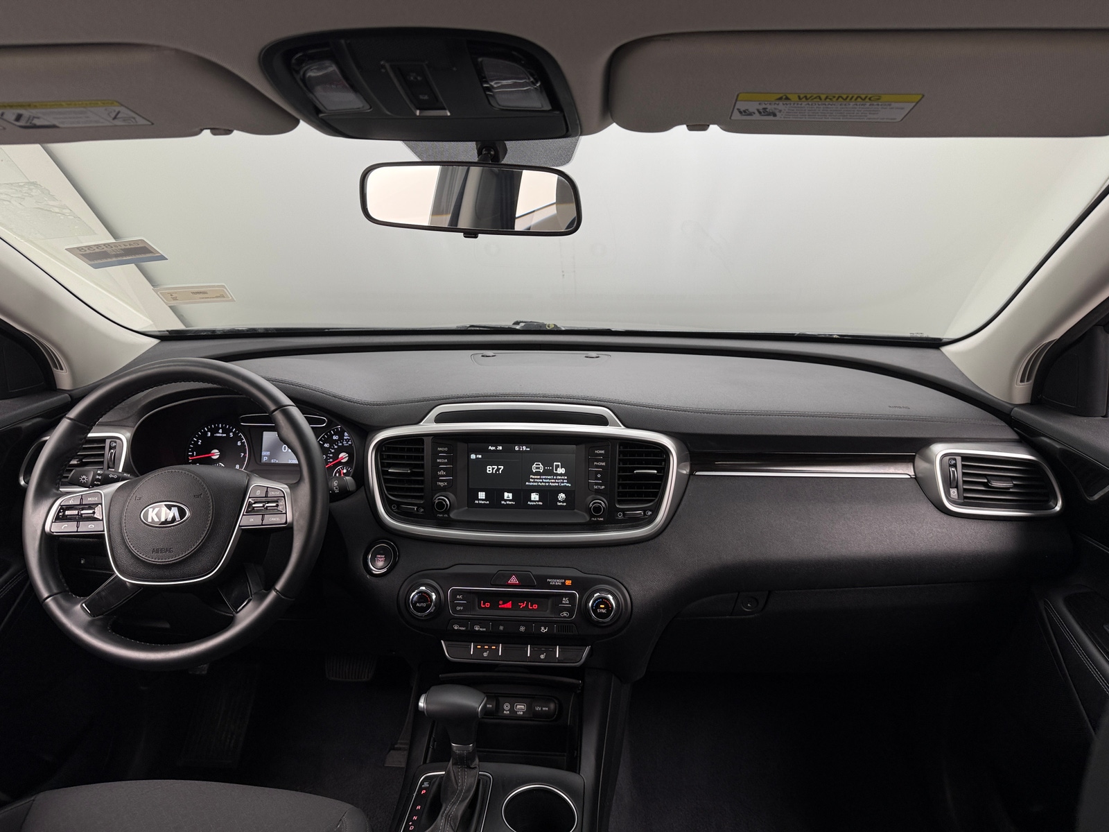 Thumbnail: 2020 Kia Sorento - 3