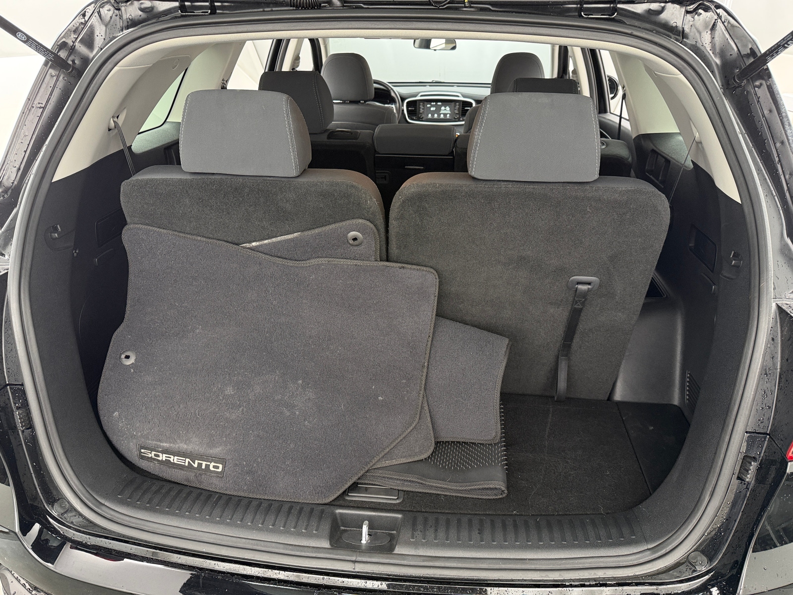 Thumbnail: 2020 Kia Sorento - 7