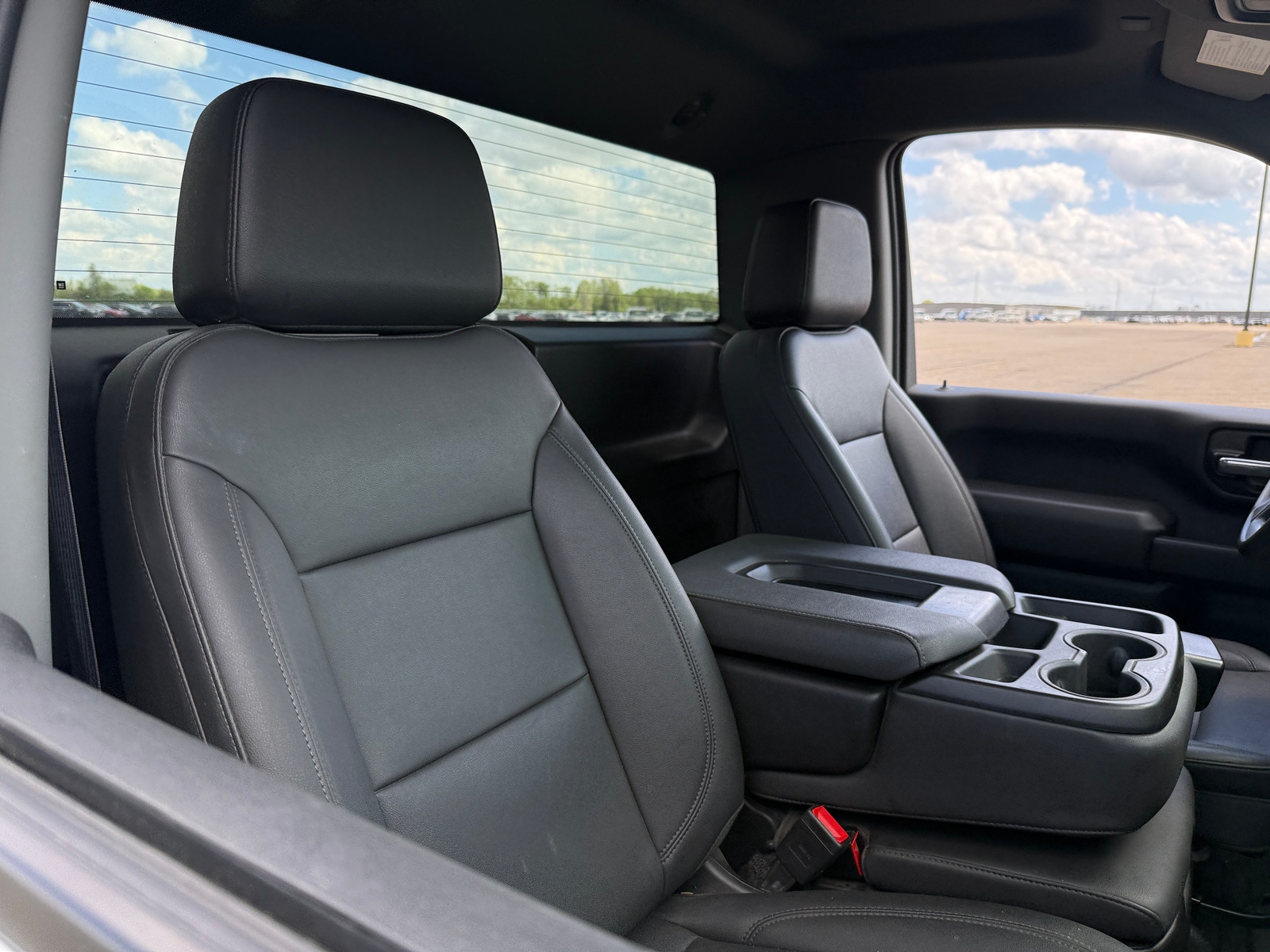 Thumbnail: 2024 Chevrolet Silverado 3500 - 2