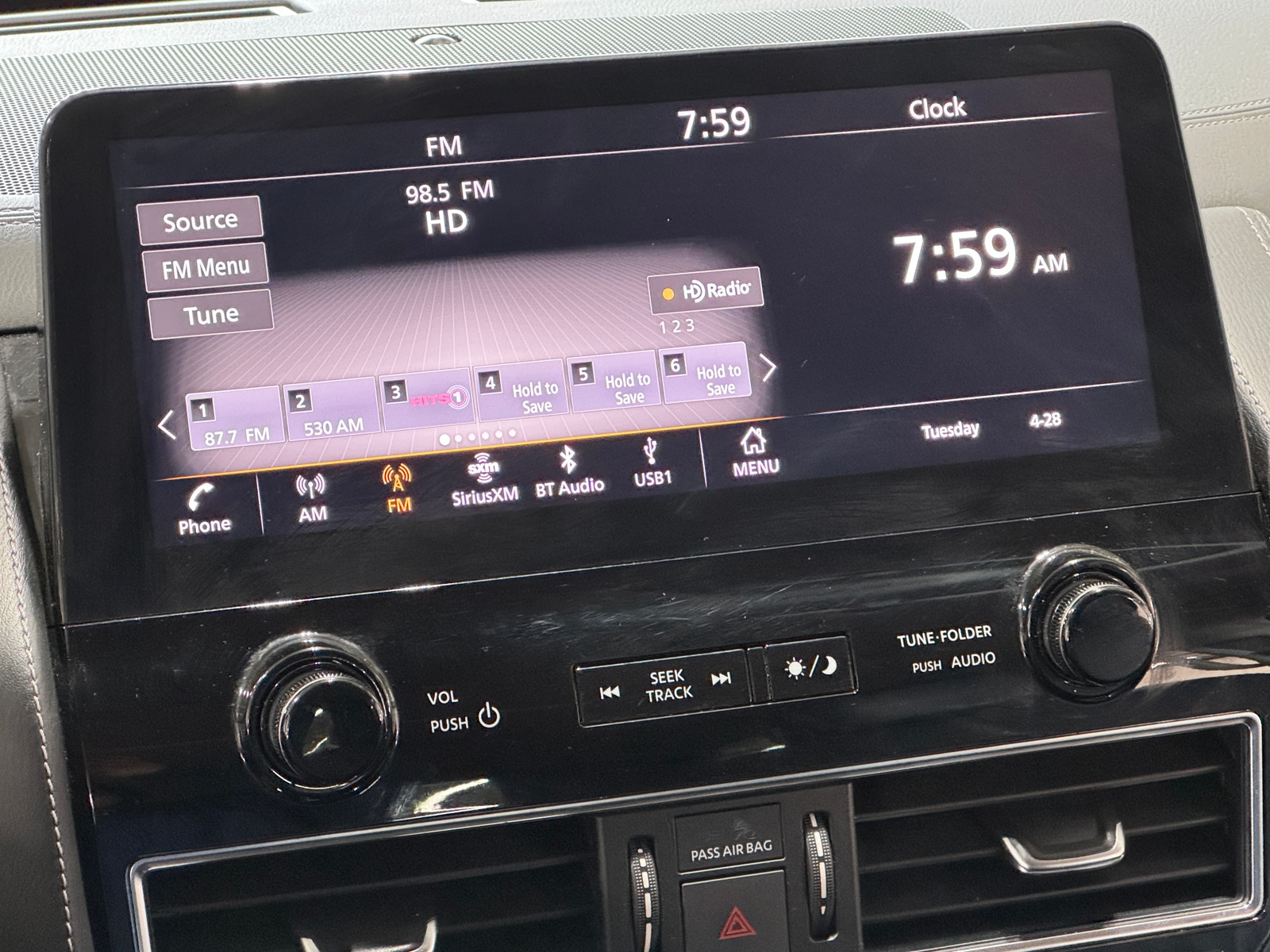 Thumbnail: 2023 INFINITI QX80 - 3