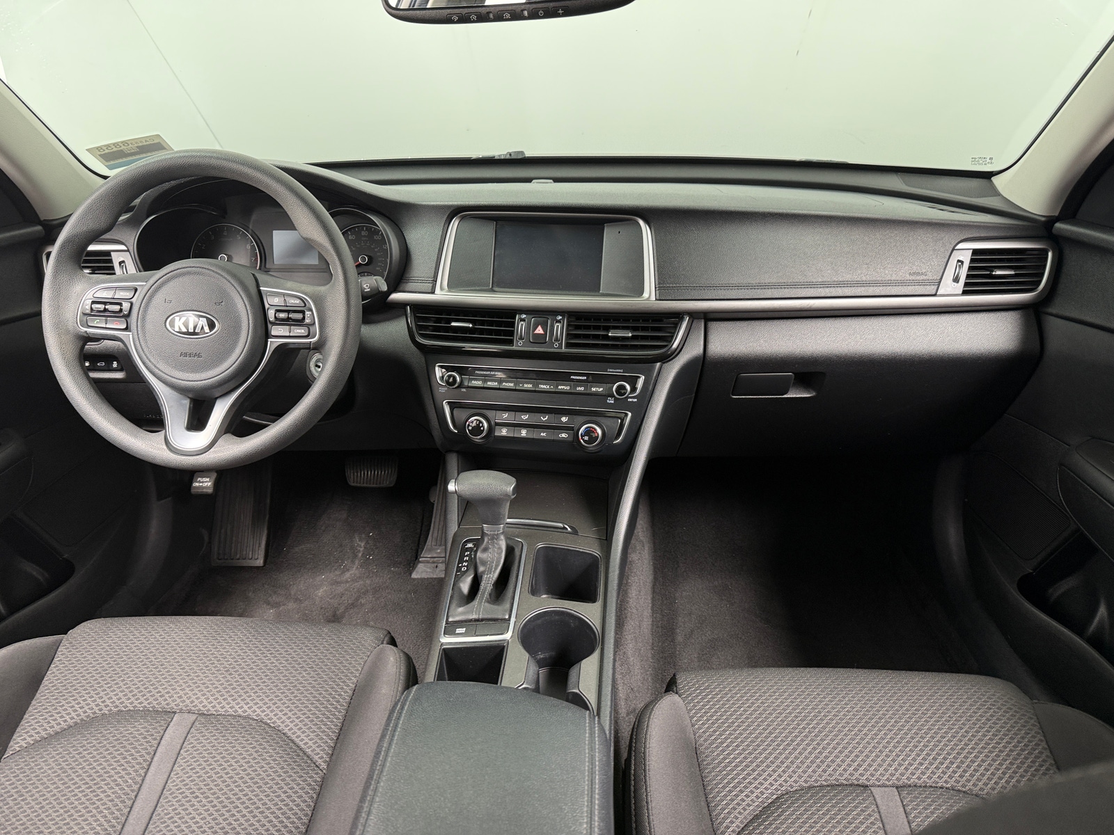 Thumbnail: 2018 Kia Optima - 3