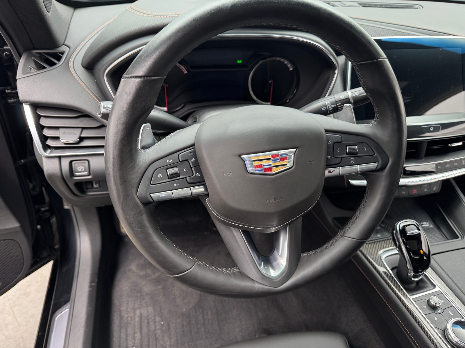 Thumbnail: 2023 Cadillac CT5 - 4