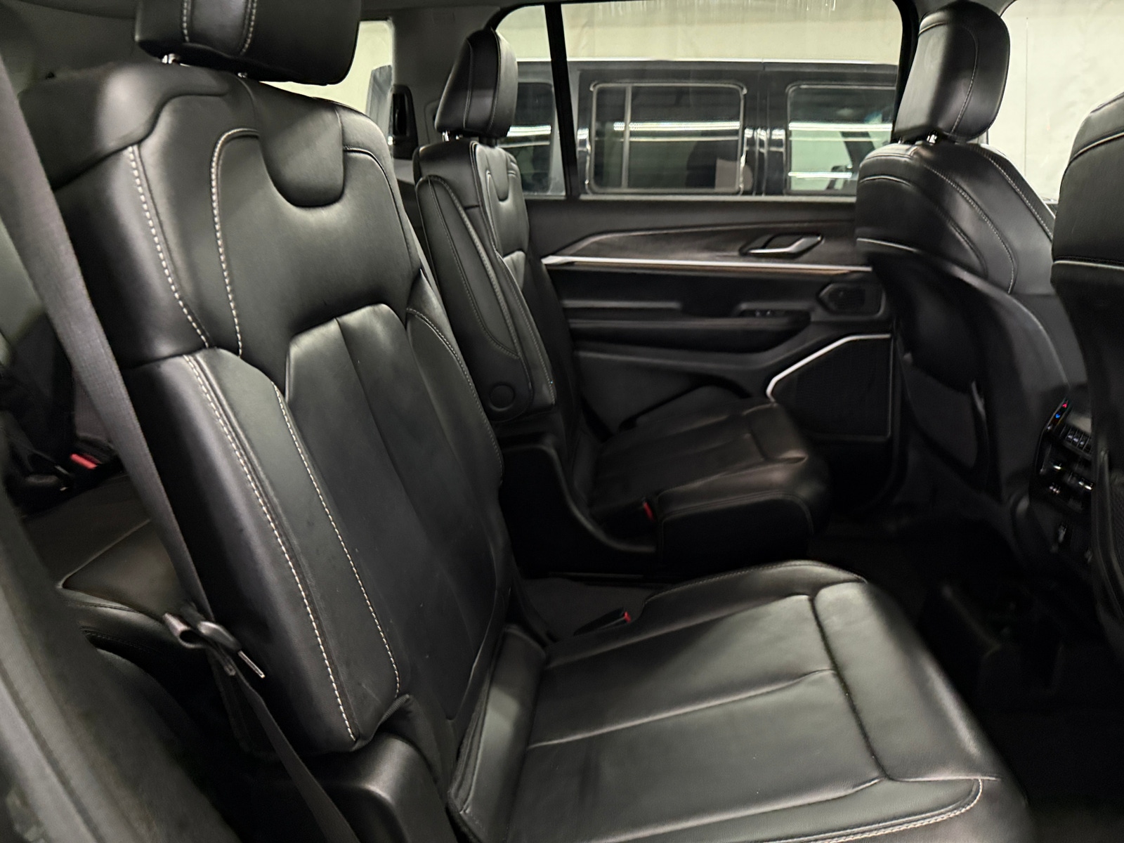 Thumbnail: 2021 Jeep Grand Cherokee L - 5