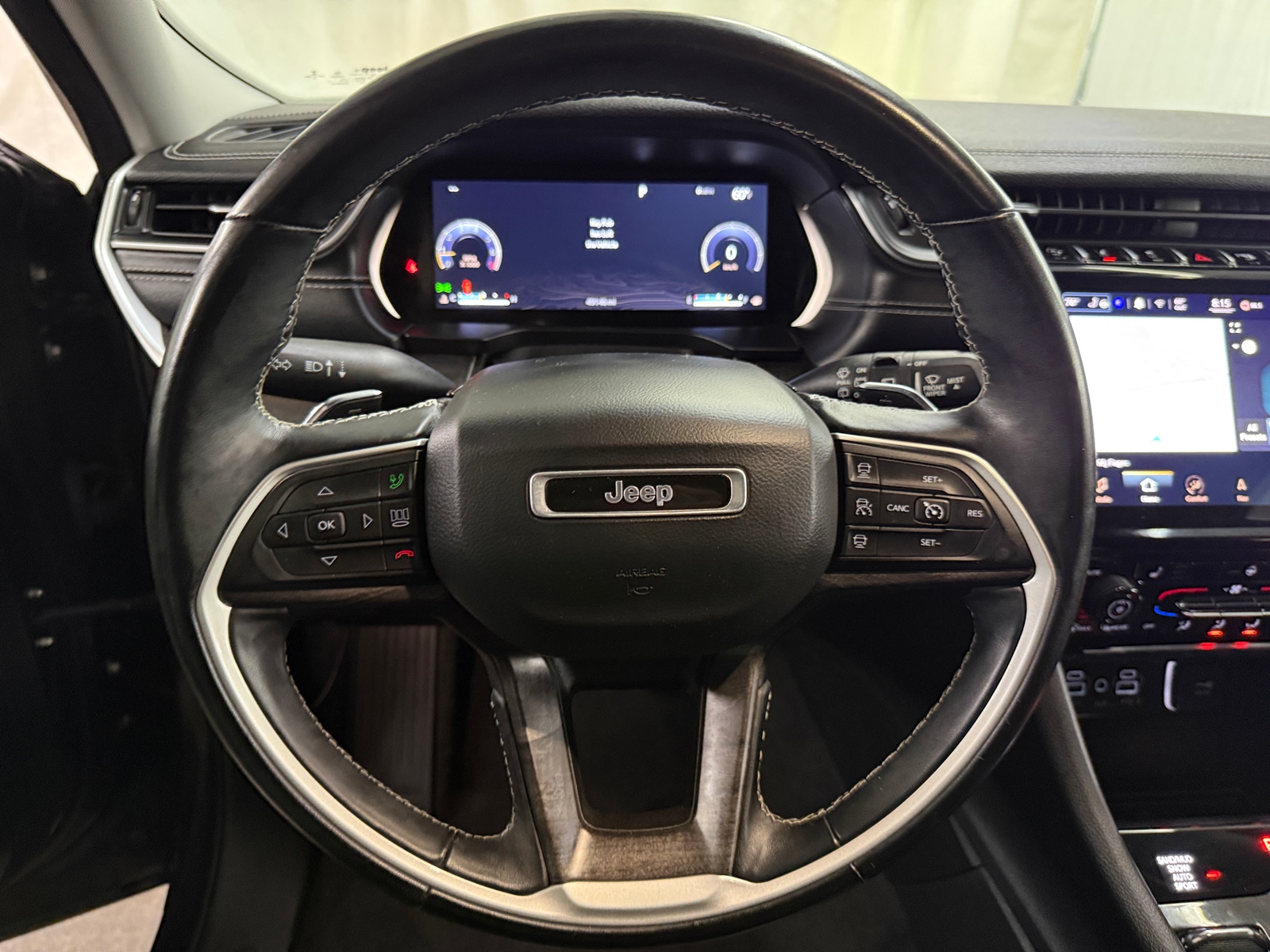 Thumbnail: 2021 Jeep Grand Cherokee L - 4