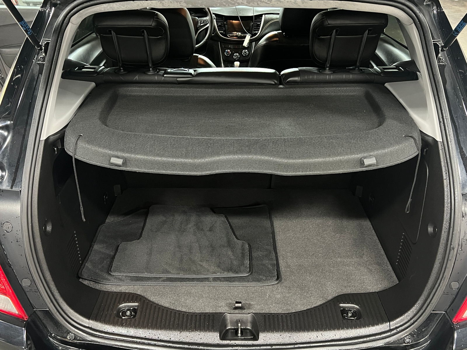 Thumbnail: 2018 Chevrolet Trax - 7