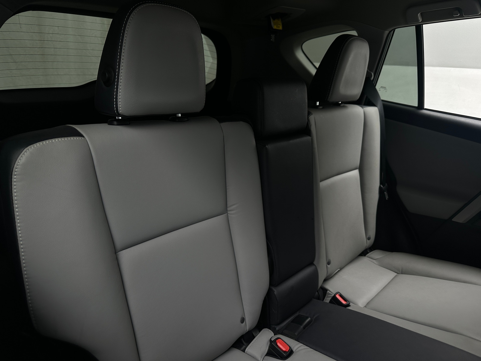 Thumbnail: 2018 Toyota RAV4 - 5
