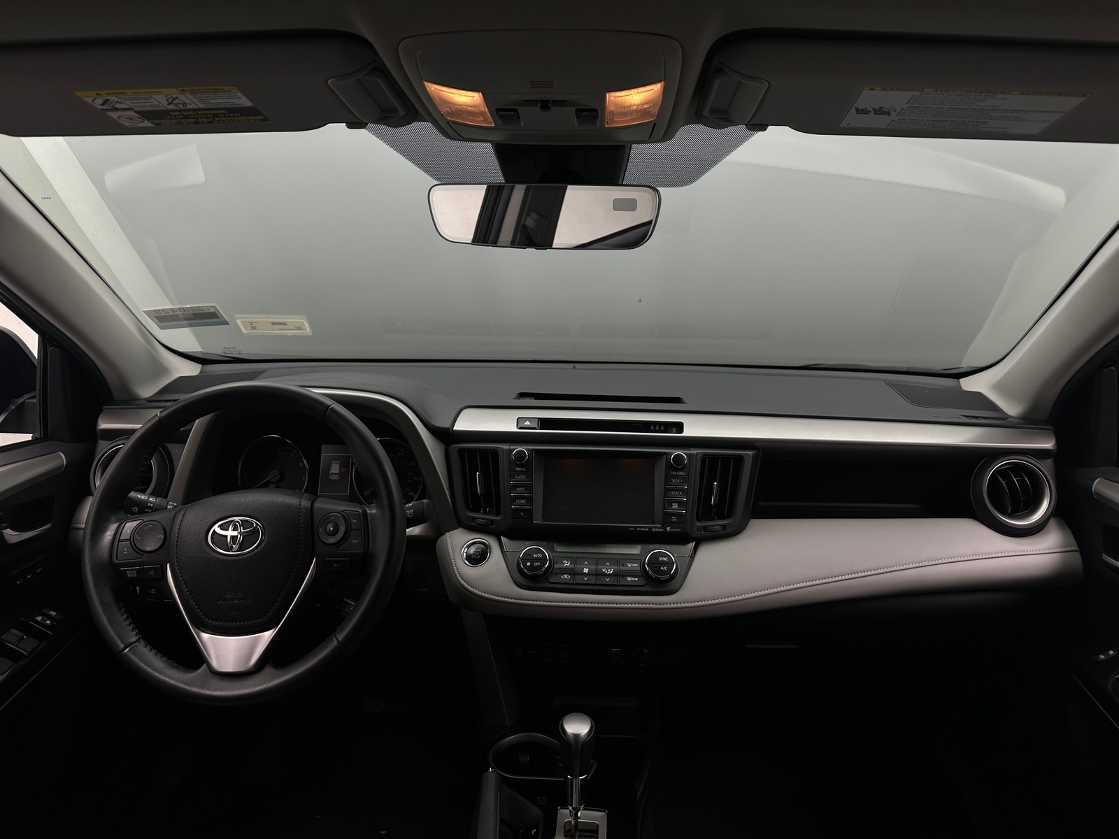 Thumbnail: 2018 Toyota RAV4 - 2