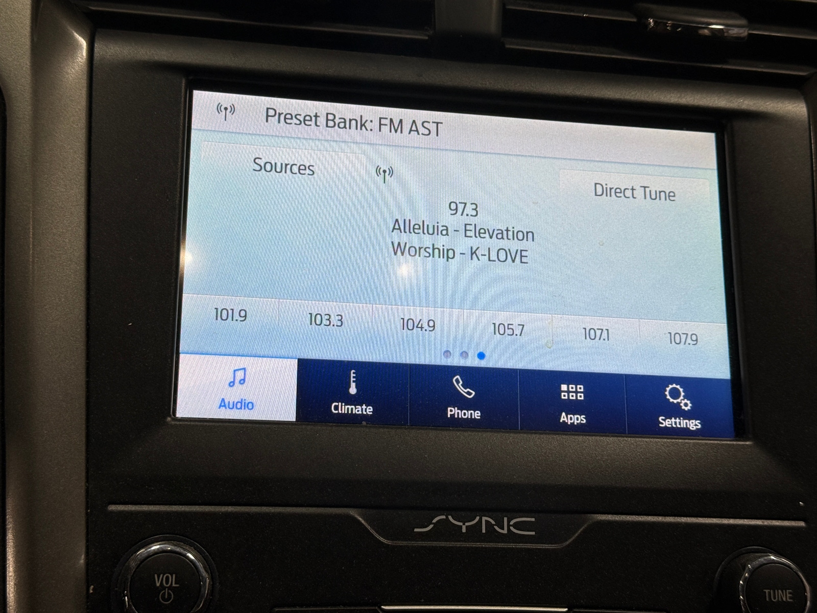 Thumbnail: 2020 Ford Fusion - 4