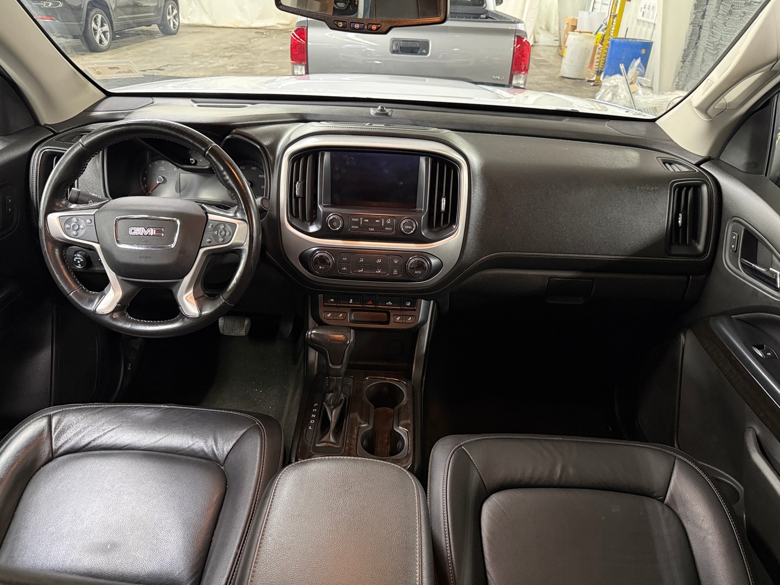 Thumbnail: 2018 GMC Canyon - 2