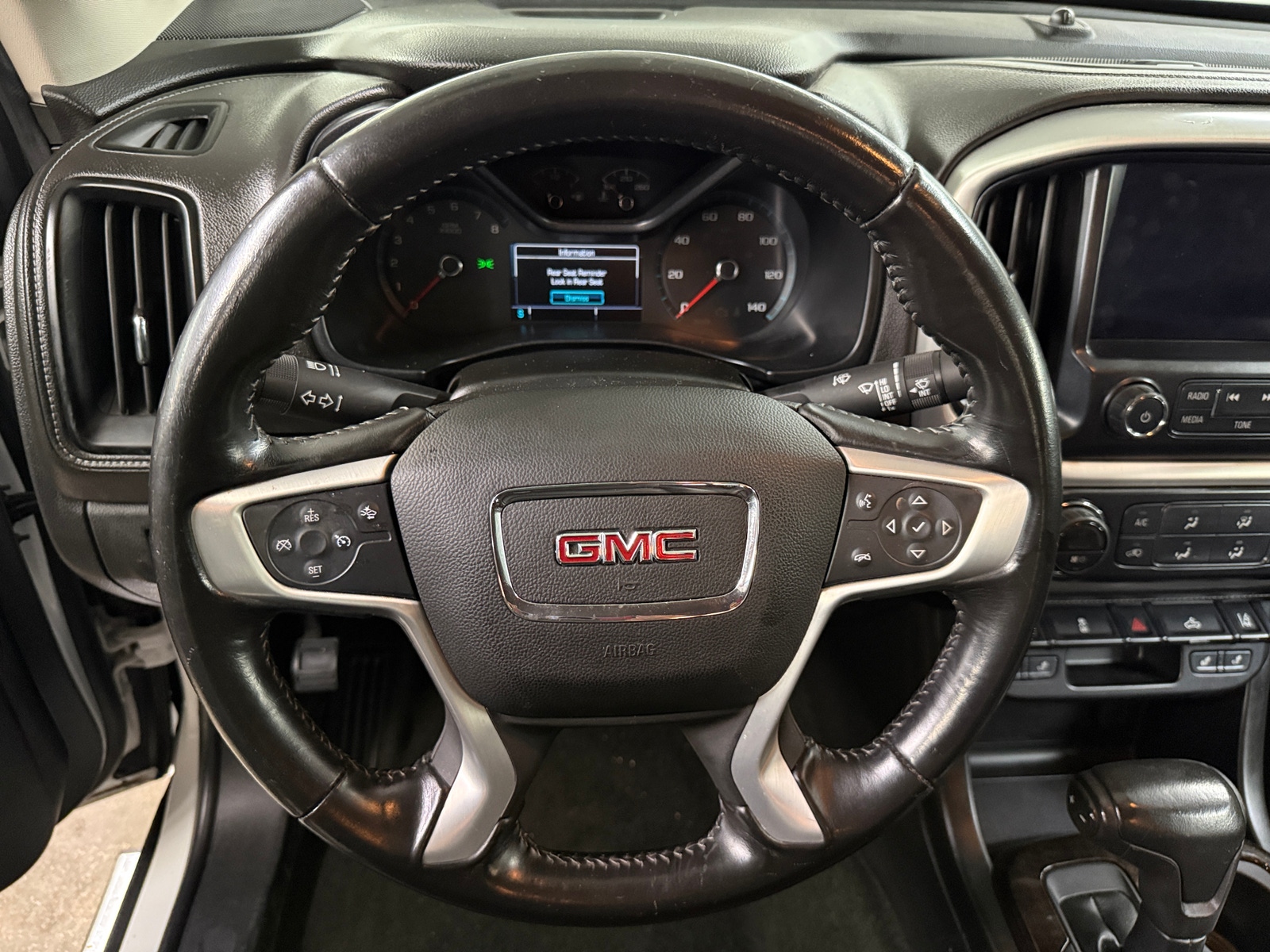 Thumbnail: 2018 GMC Canyon - 4