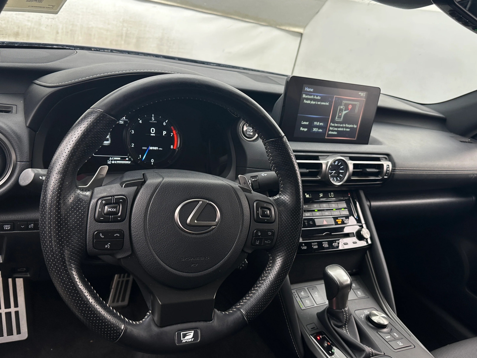 Thumbnail: 2022 Lexus IS - 2