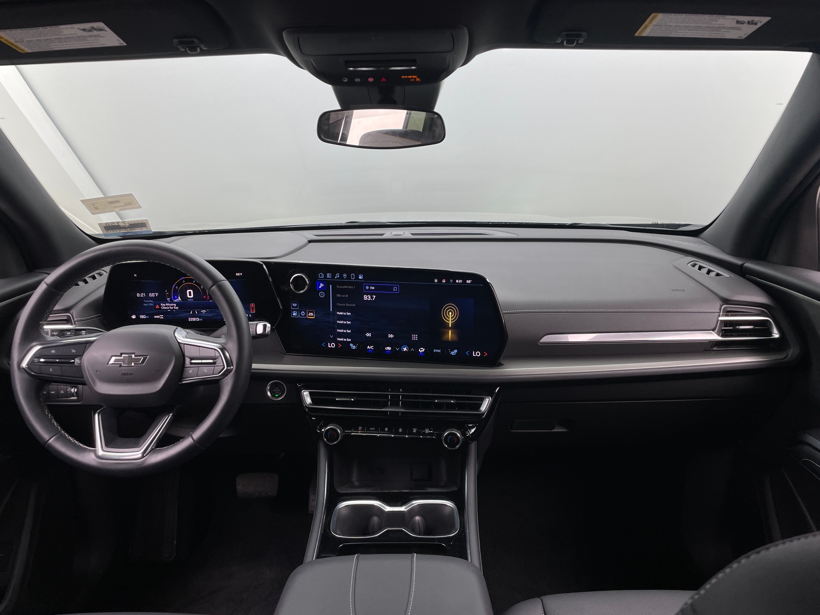 Thumbnail: 2024 Chevrolet Traverse - 3