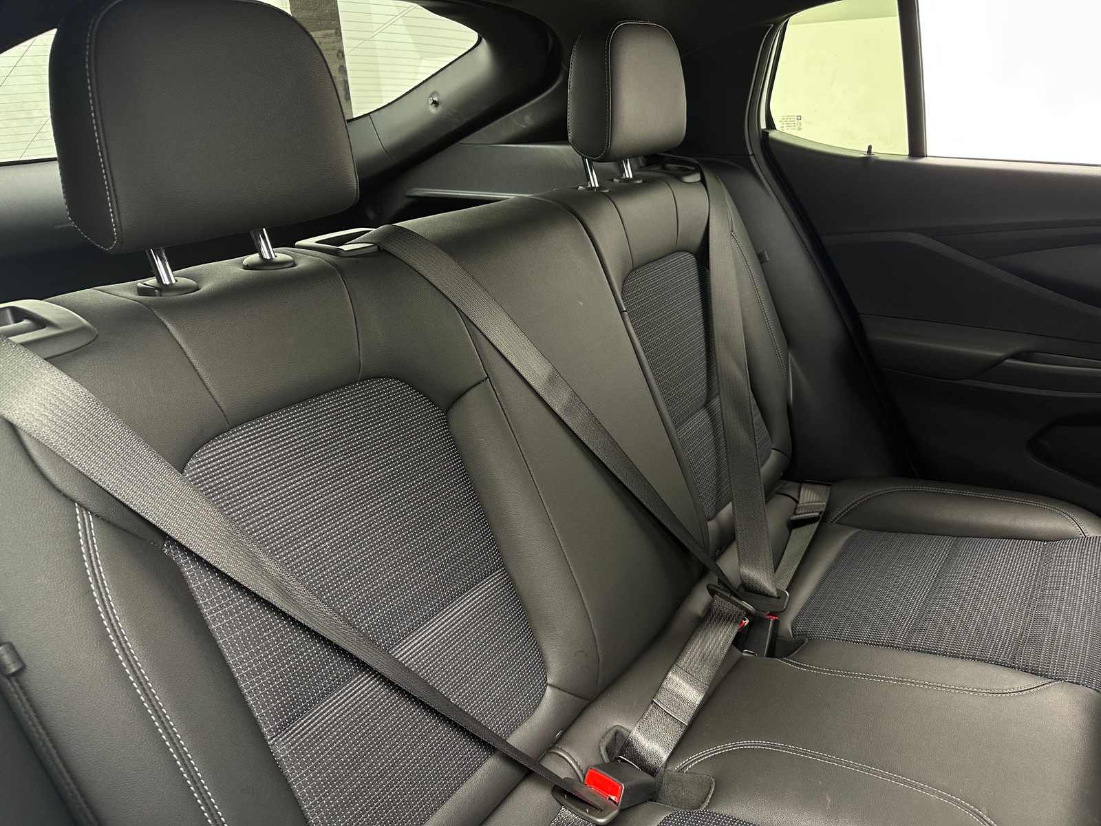 Thumbnail: 2025 Buick Envista - 6