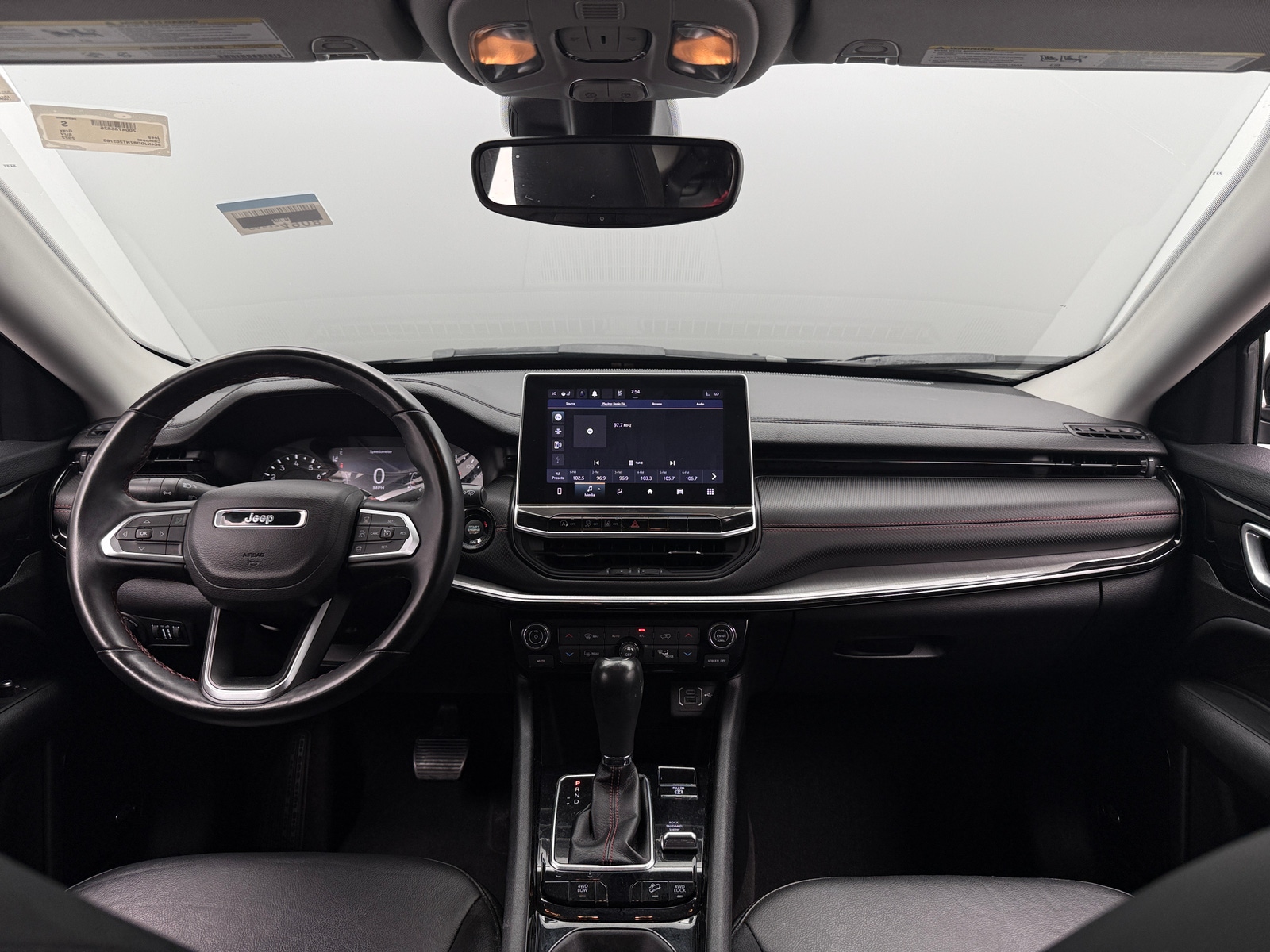 Thumbnail: 2022 Jeep Compass - 3