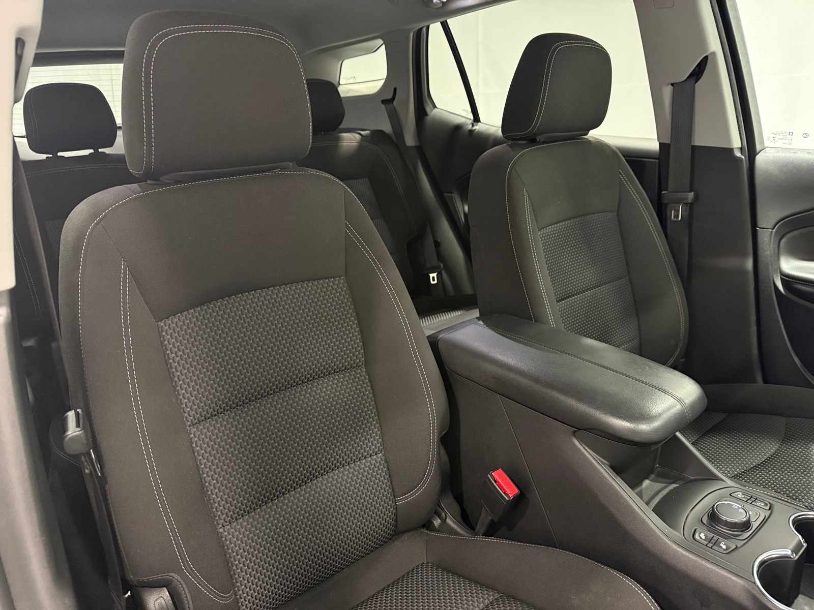 Thumbnail: 2023 GMC Terrain - 2