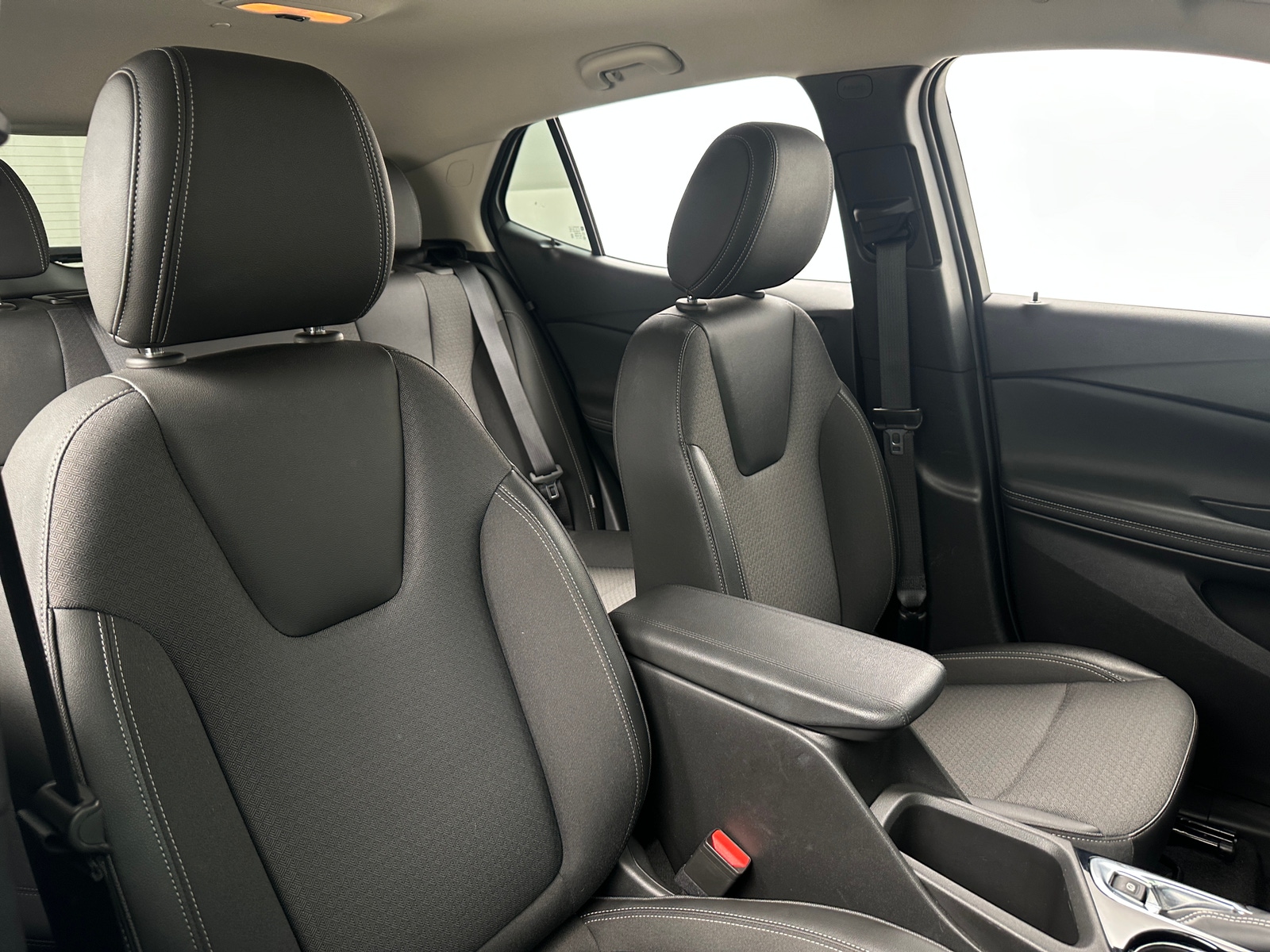Thumbnail: 2025 Buick Encore GX - 2