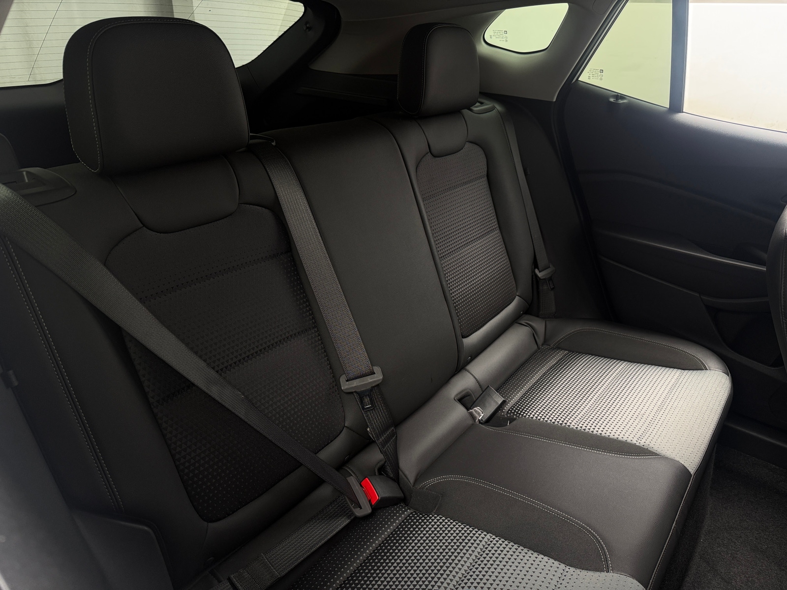 Thumbnail: 2025 Chevrolet Trax - 6