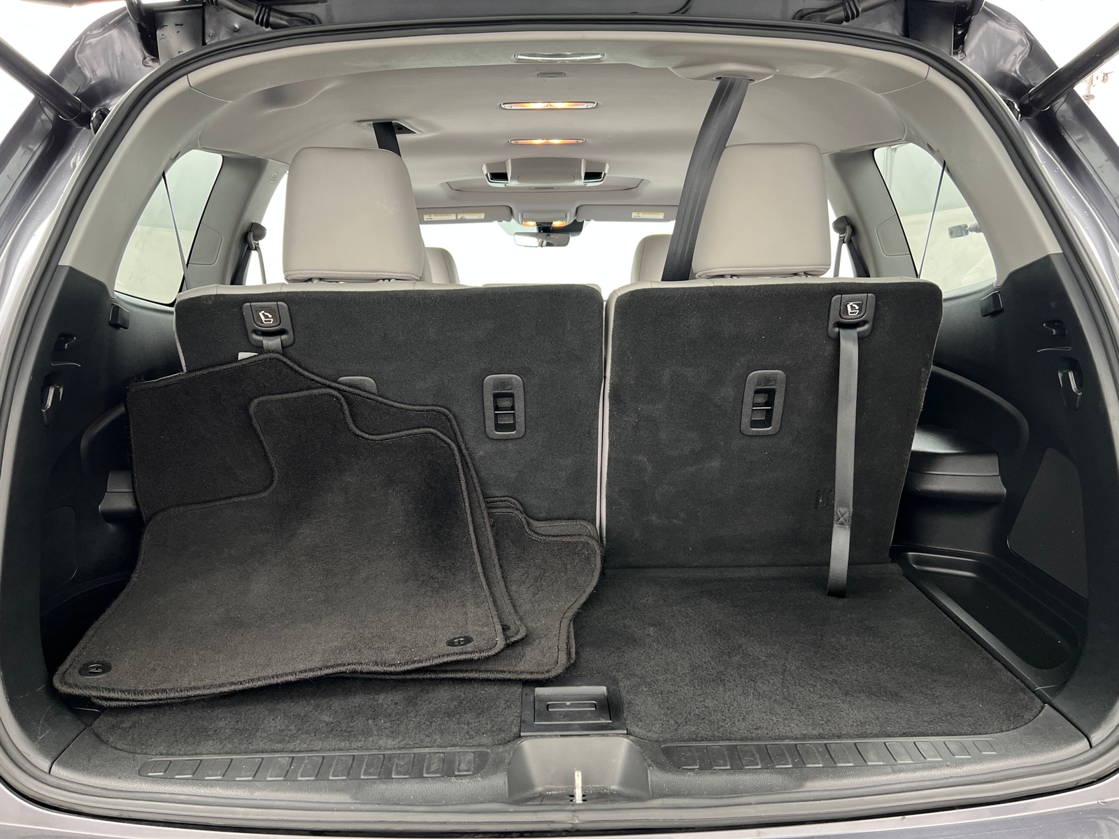 Thumbnail: 2019 Honda Pilot - 6