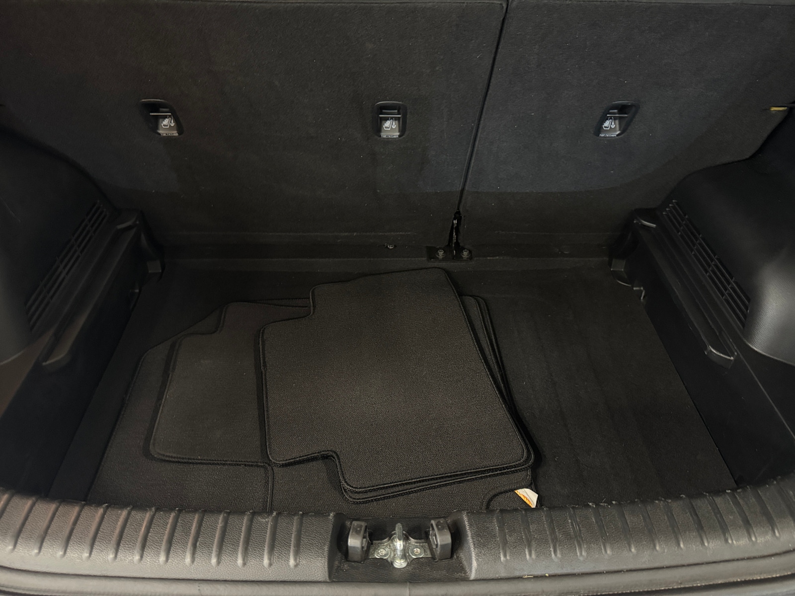 Thumbnail: 2024 Kia Soul - 7