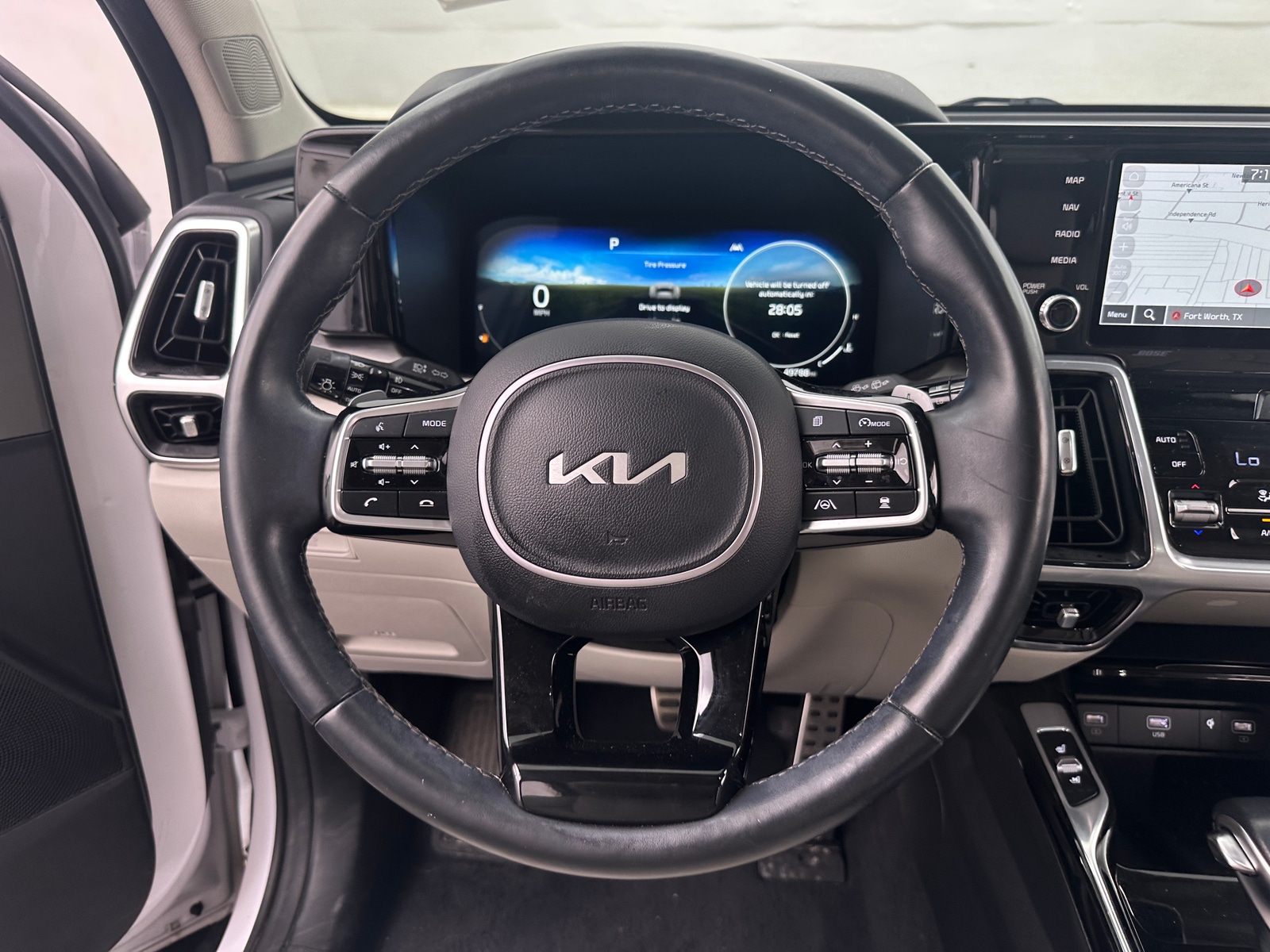 Thumbnail: 2023 Kia Sorento - 4