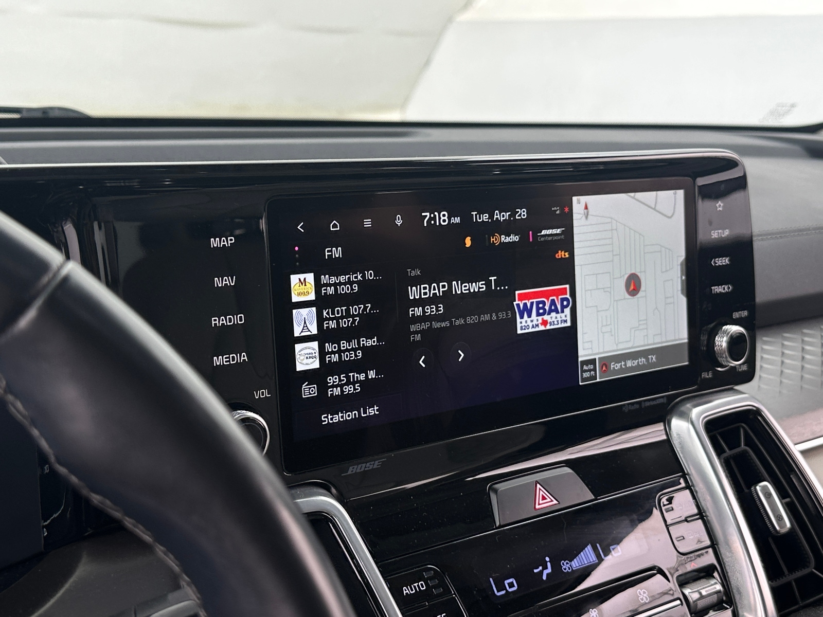Thumbnail: 2023 Kia Sorento - 3