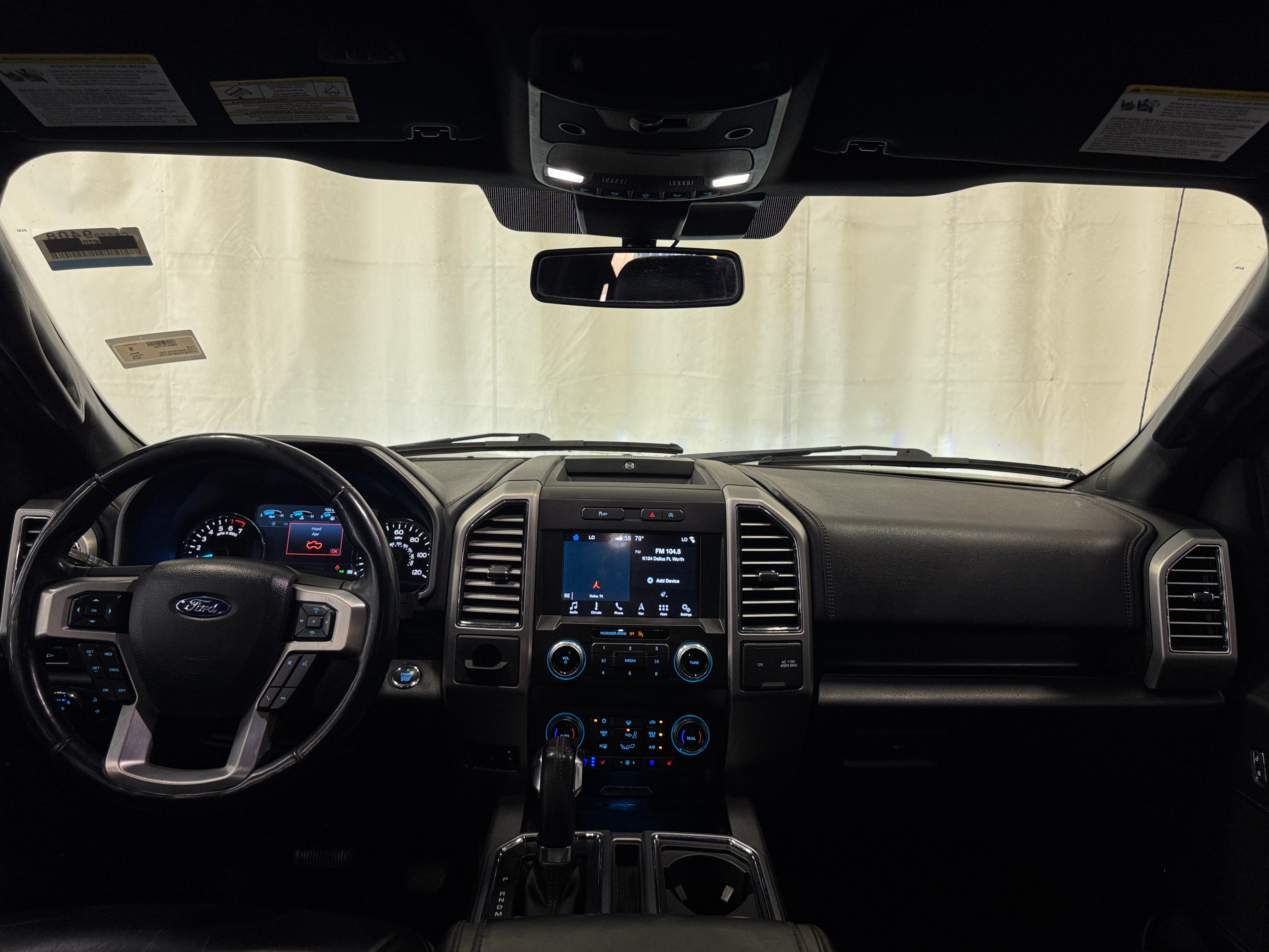 2019 Ford F-150 Platinum - Photo 4