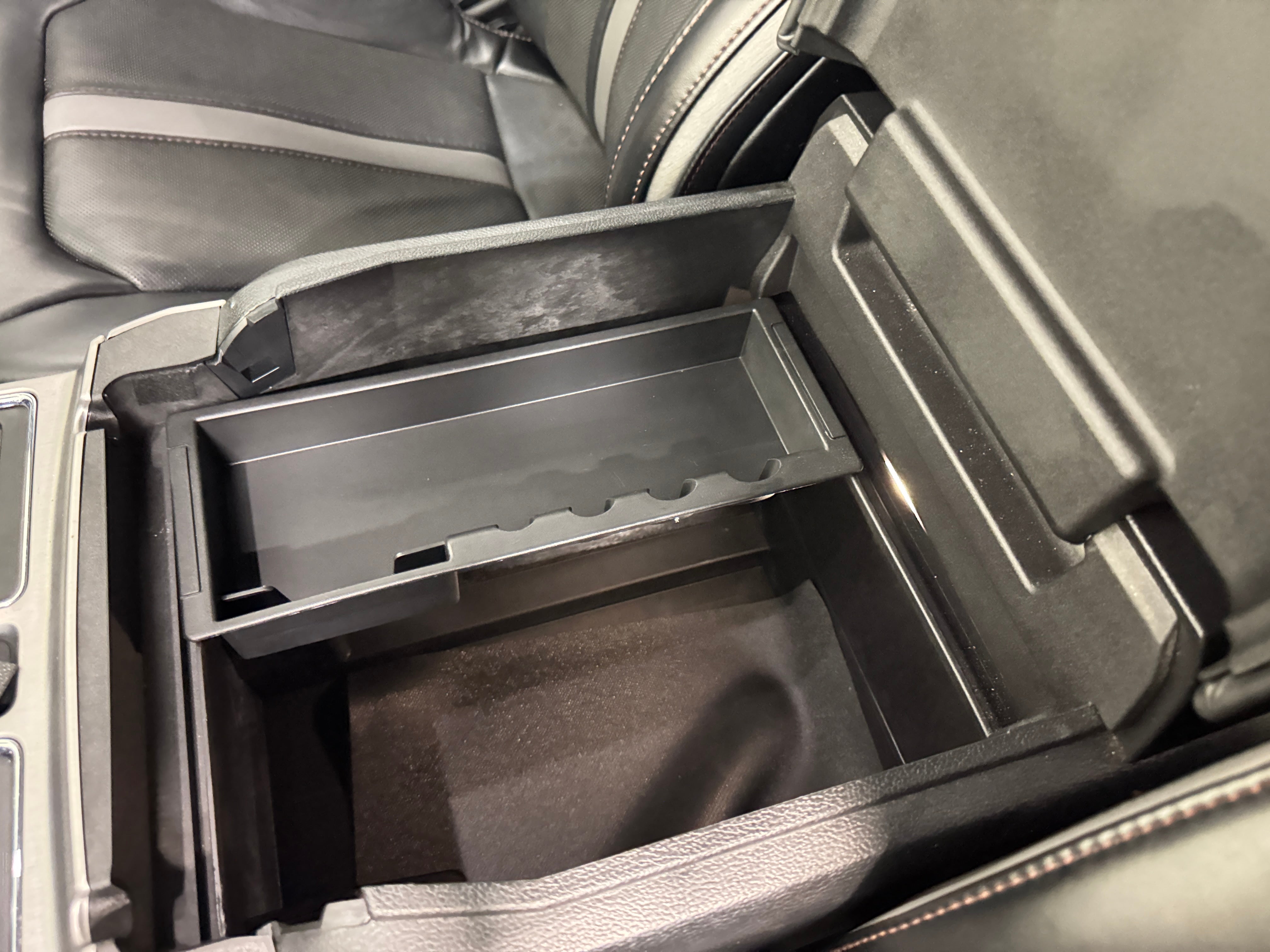 2019 Ford F-150 Platinum - Photo 17