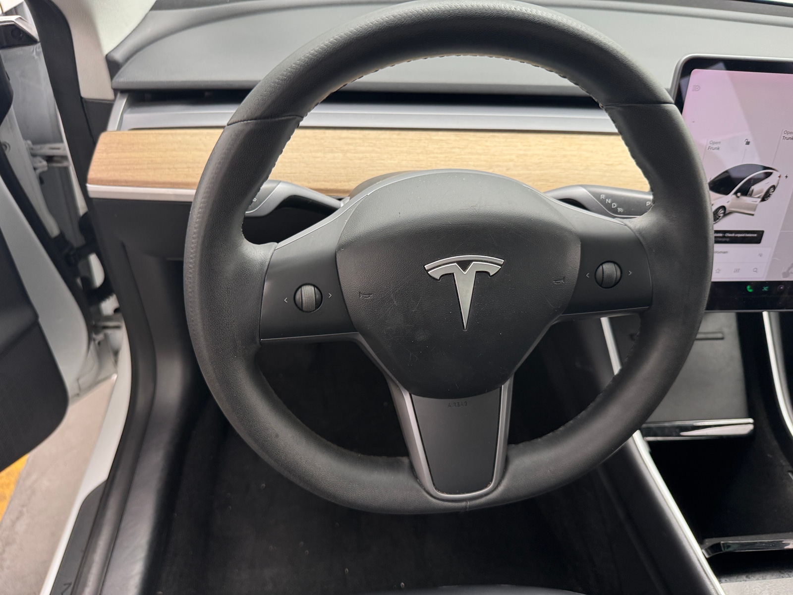 Thumbnail: 2020 Tesla Model 3 - 4