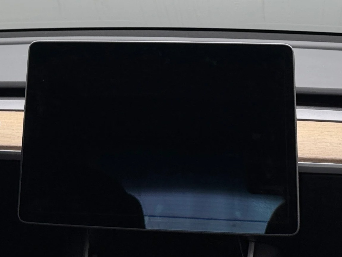 Thumbnail: 2020 Tesla Model 3 - 3