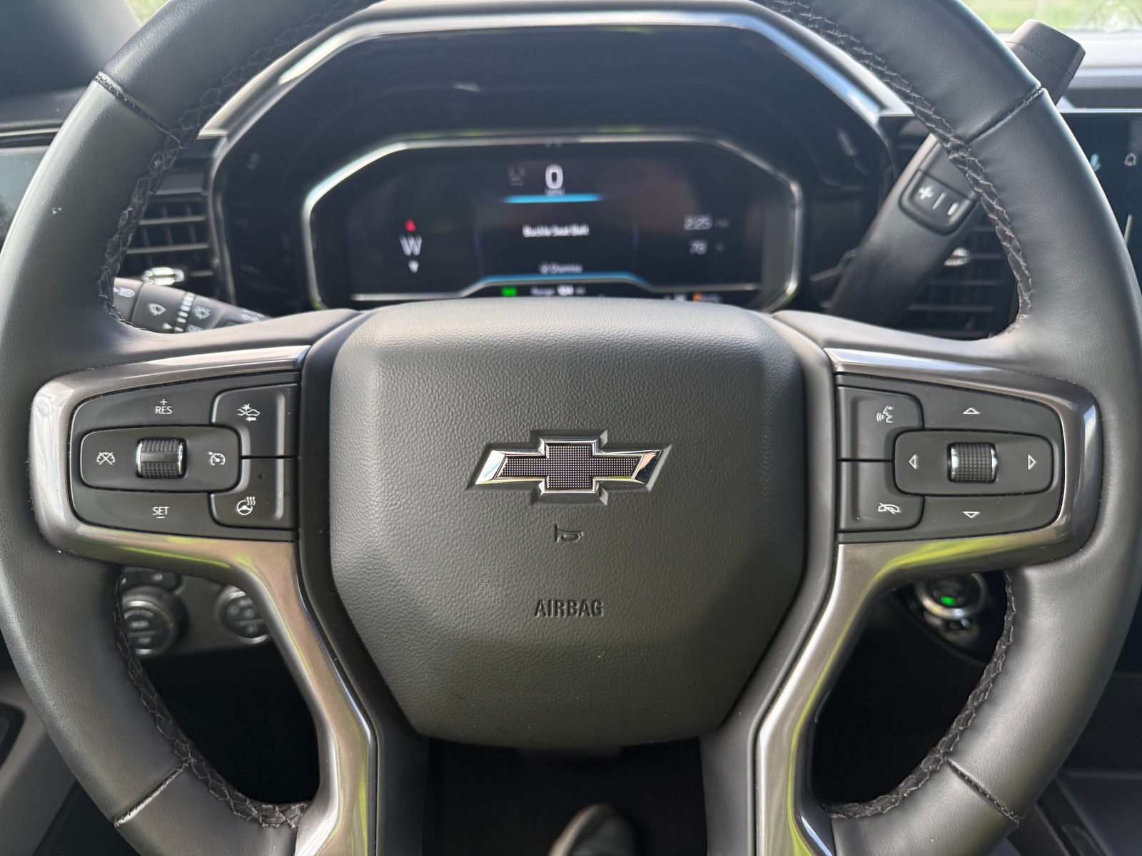 Thumbnail: 2025 Chevrolet Silverado 2500 - 4