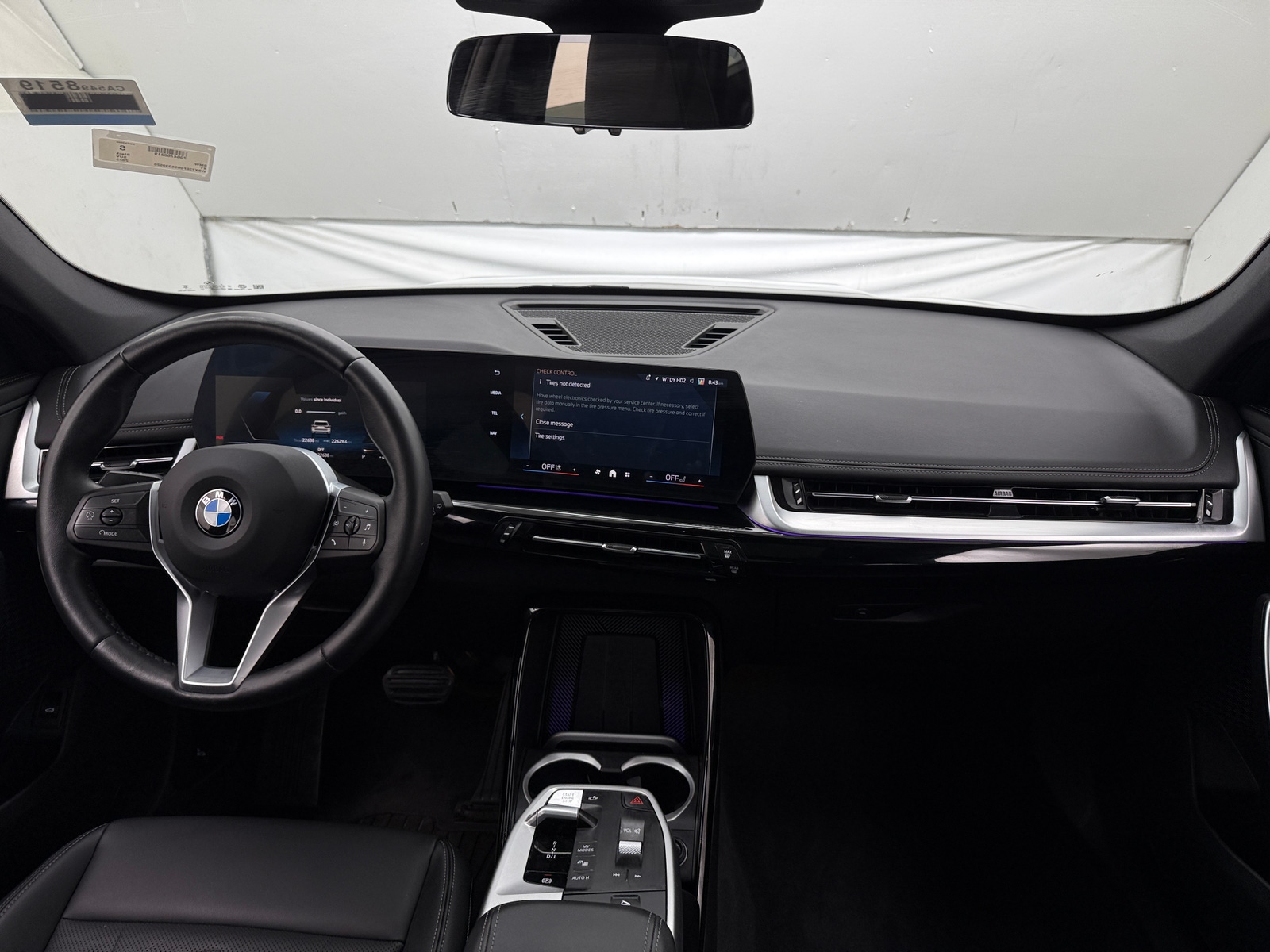 Thumbnail: 2025 BMW X1 - 2