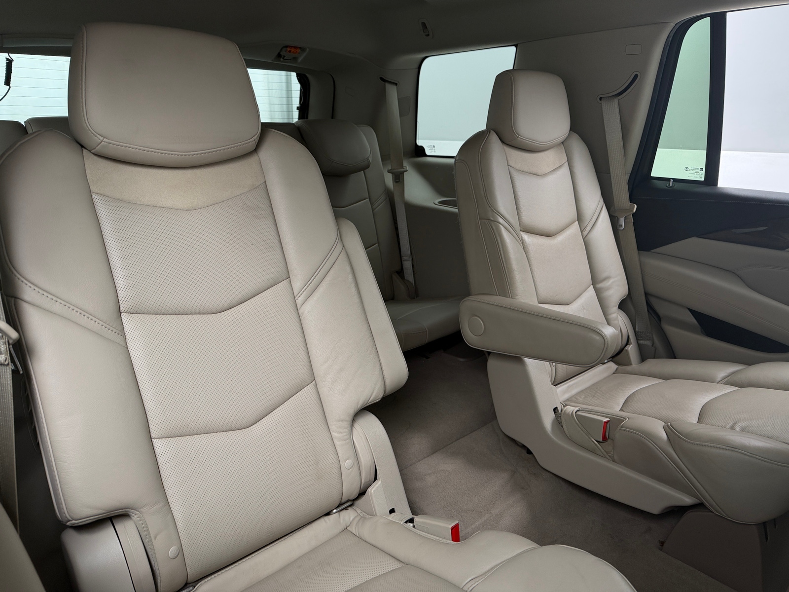 Thumbnail: 2019 Cadillac Escalade - 5