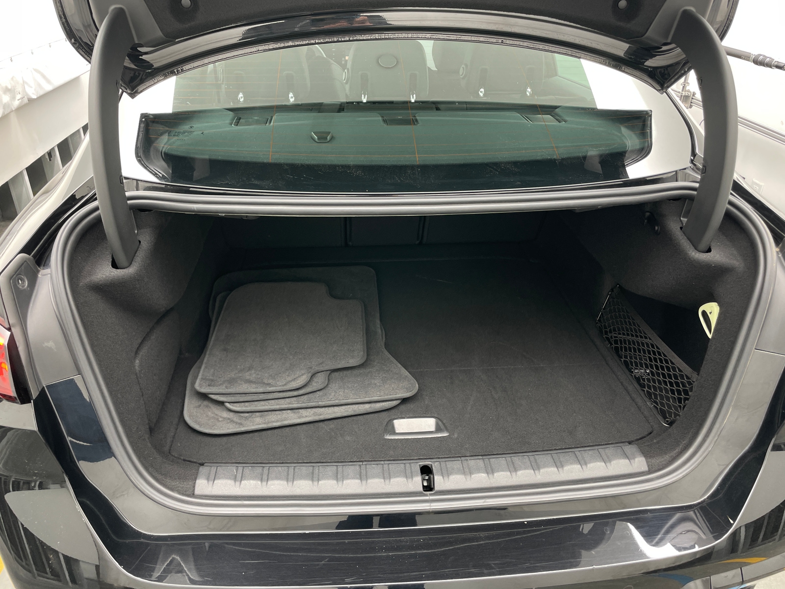 Thumbnail: 2025 BMW 2 Series - 6