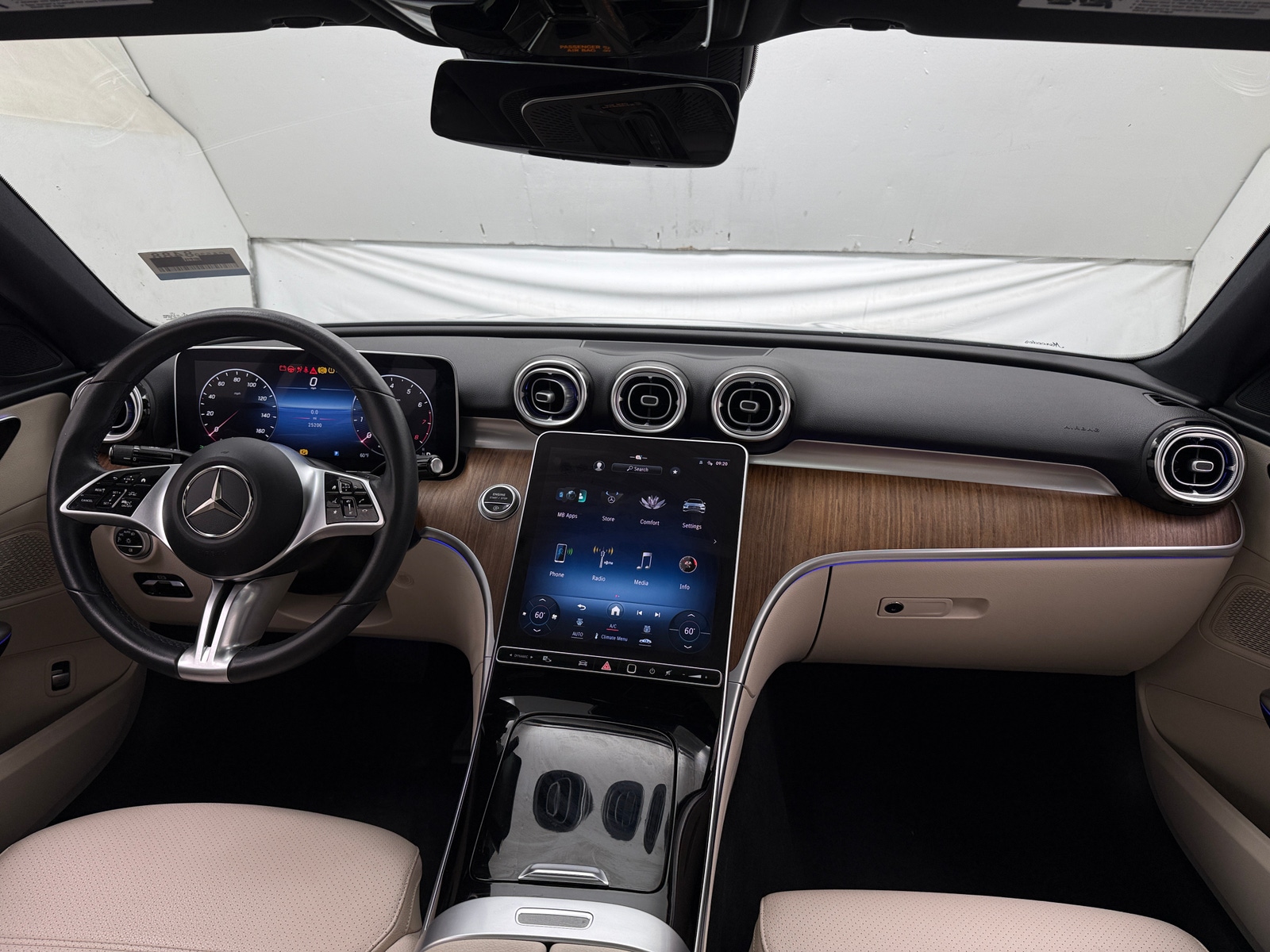 Thumbnail: 2022 Mercedes-Benz C-Class - 2