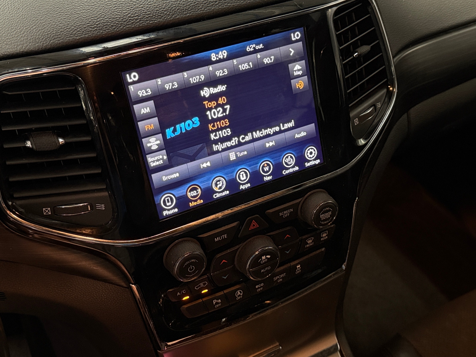 Thumbnail: 2020 Jeep Grand Cherokee - 4