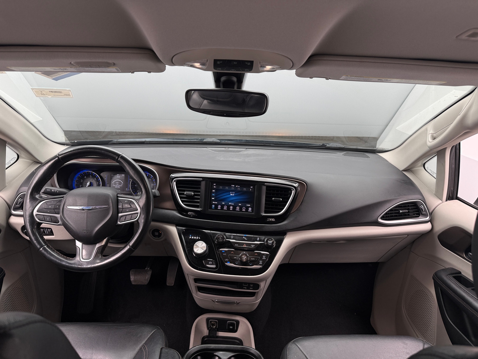 Thumbnail: 2019 Chrysler Pacifica - 2