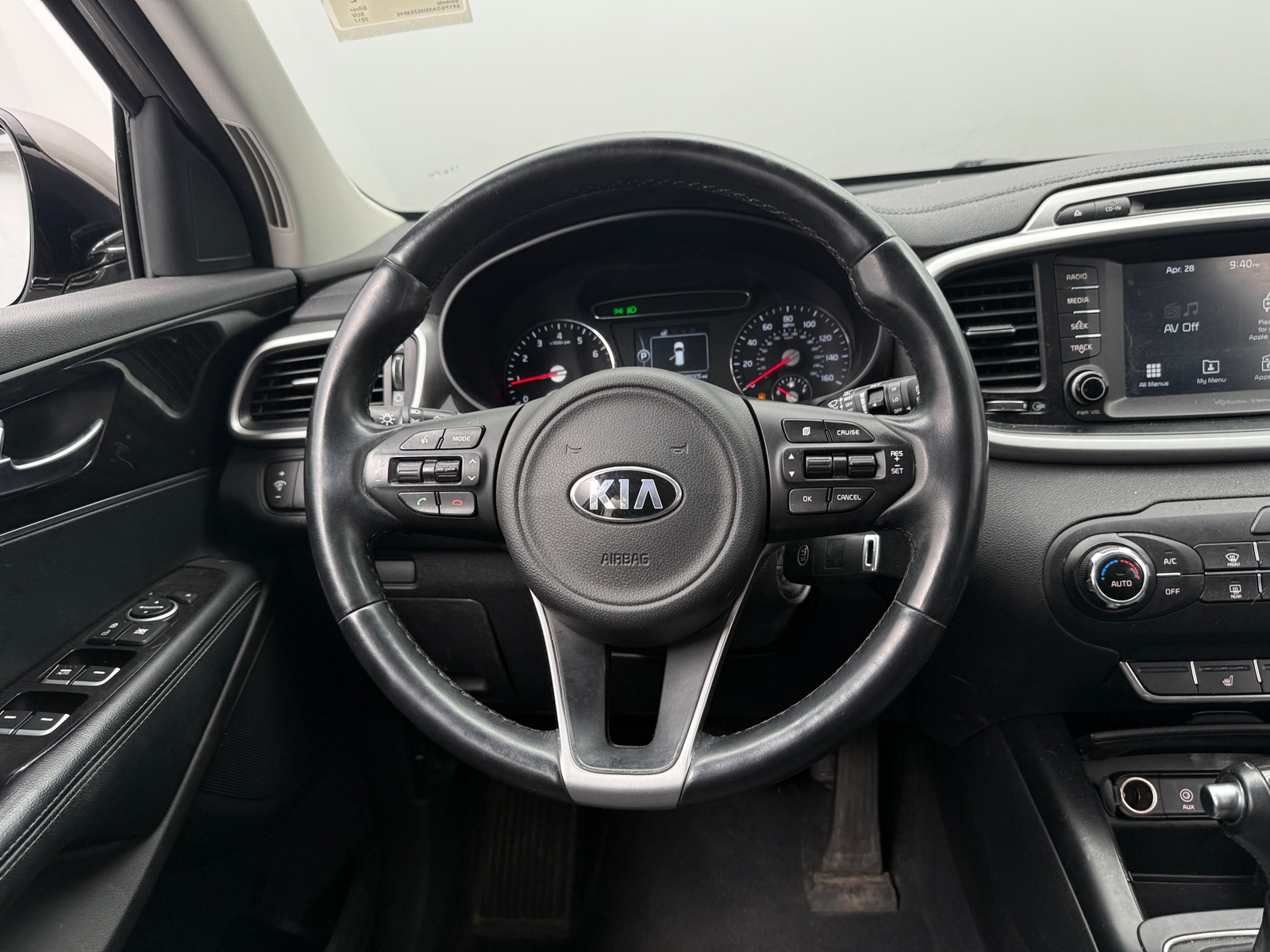 Thumbnail: 2017 Kia Sorento - 5