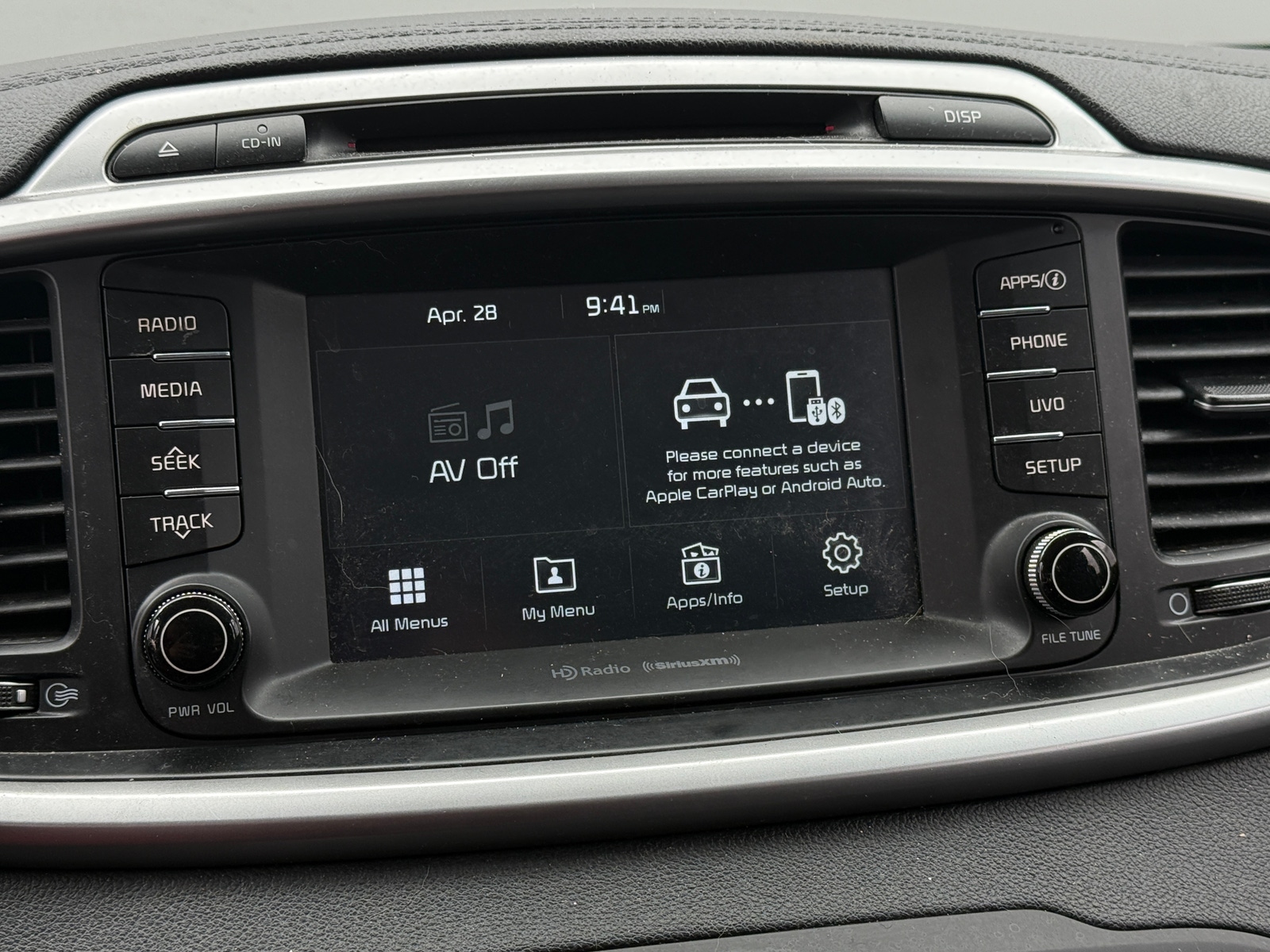 Thumbnail: 2017 Kia Sorento - 4