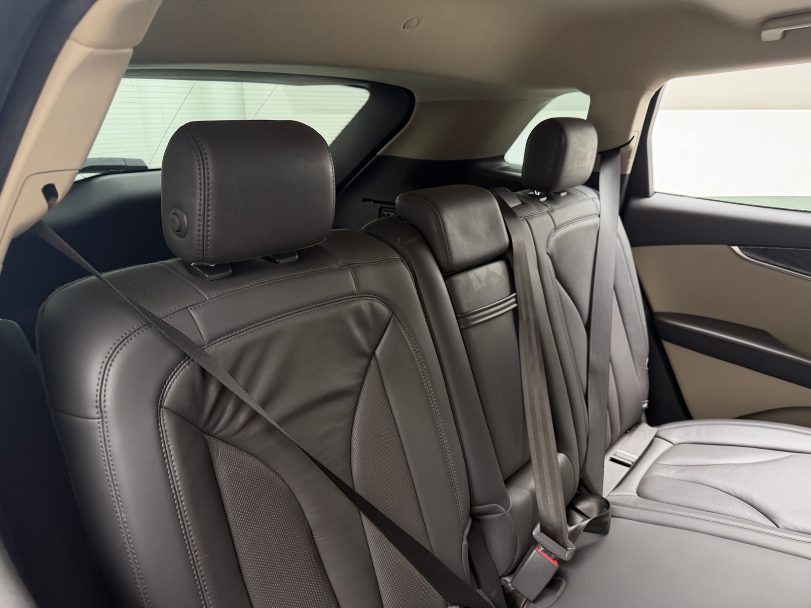 Thumbnail: 2019 Lincoln Nautilus - 5
