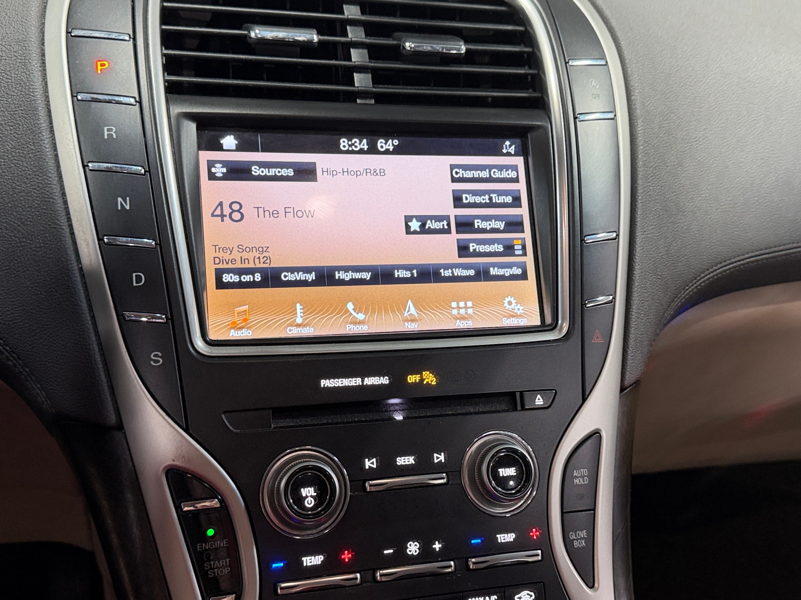 Thumbnail: 2019 Lincoln Nautilus - 3