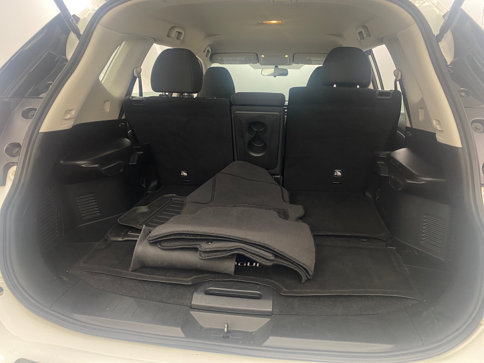 Thumbnail: 2018 Nissan Rogue - 7